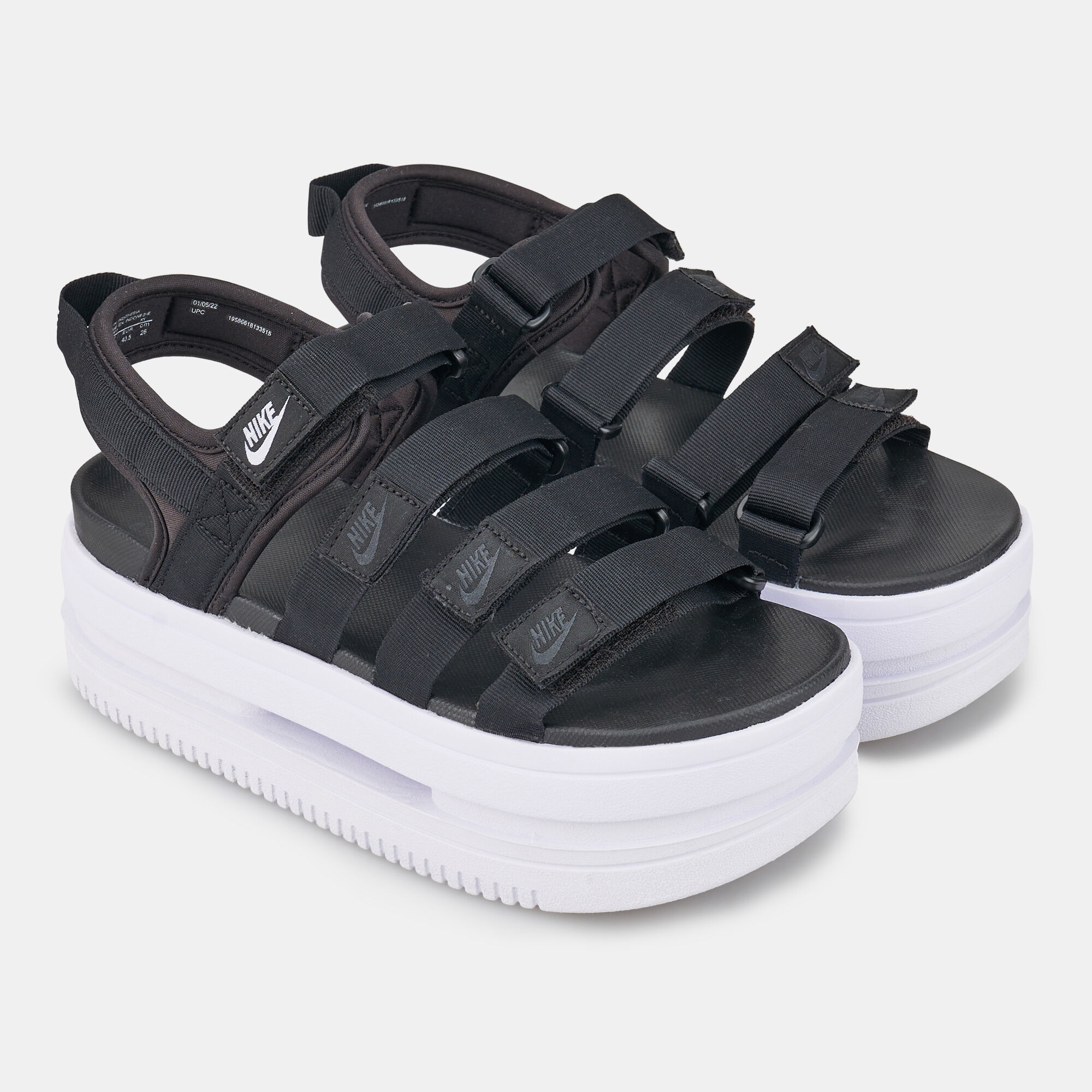 Nike women's sandals with strap hot sale