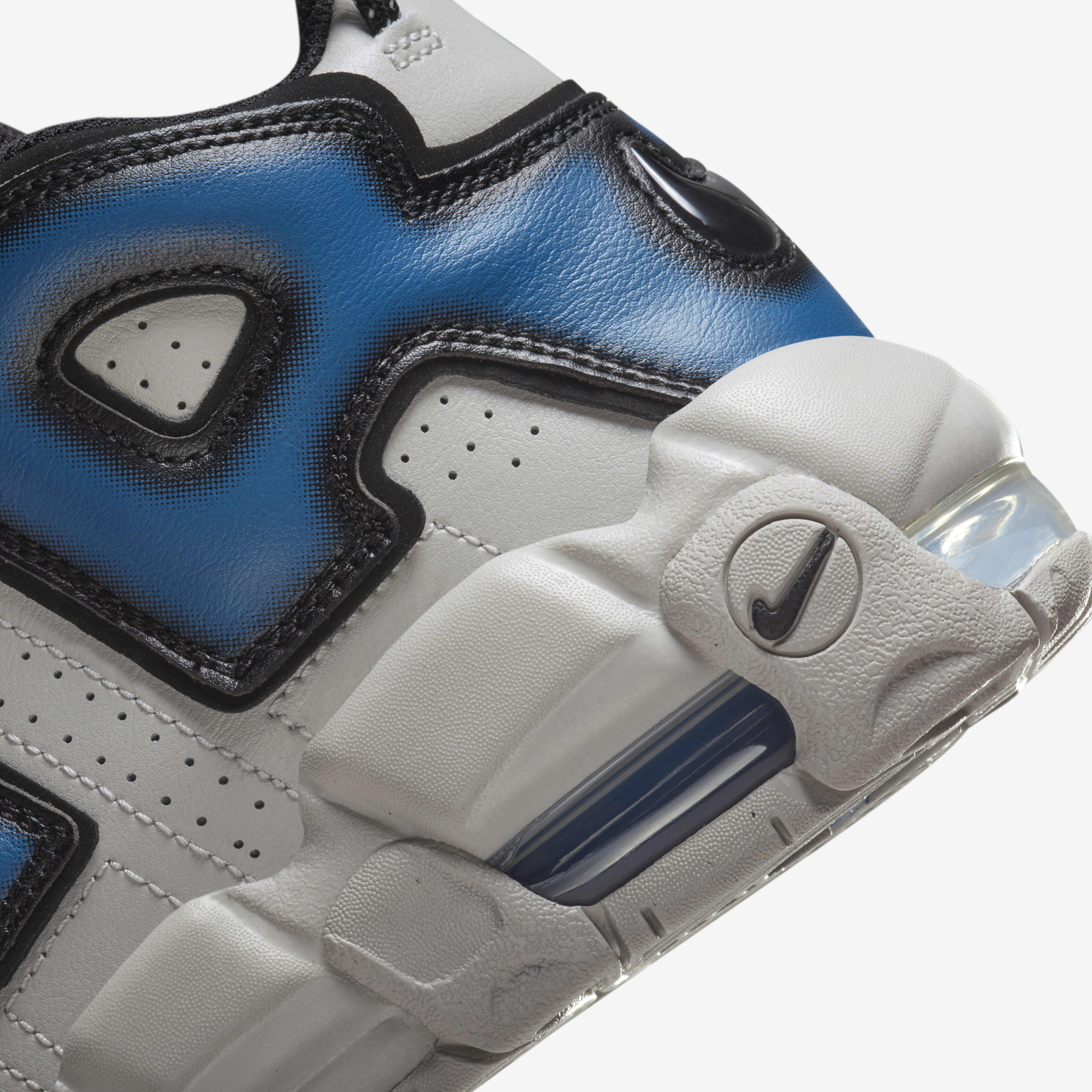 Nike Air More Uptempo image number 7