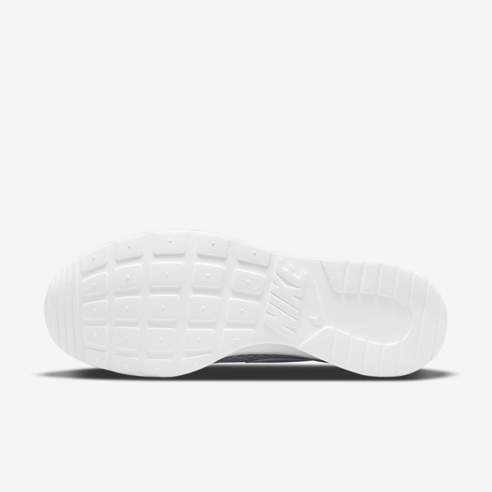 Nike Tanjun image number 2 Nike Tanjun image number 2