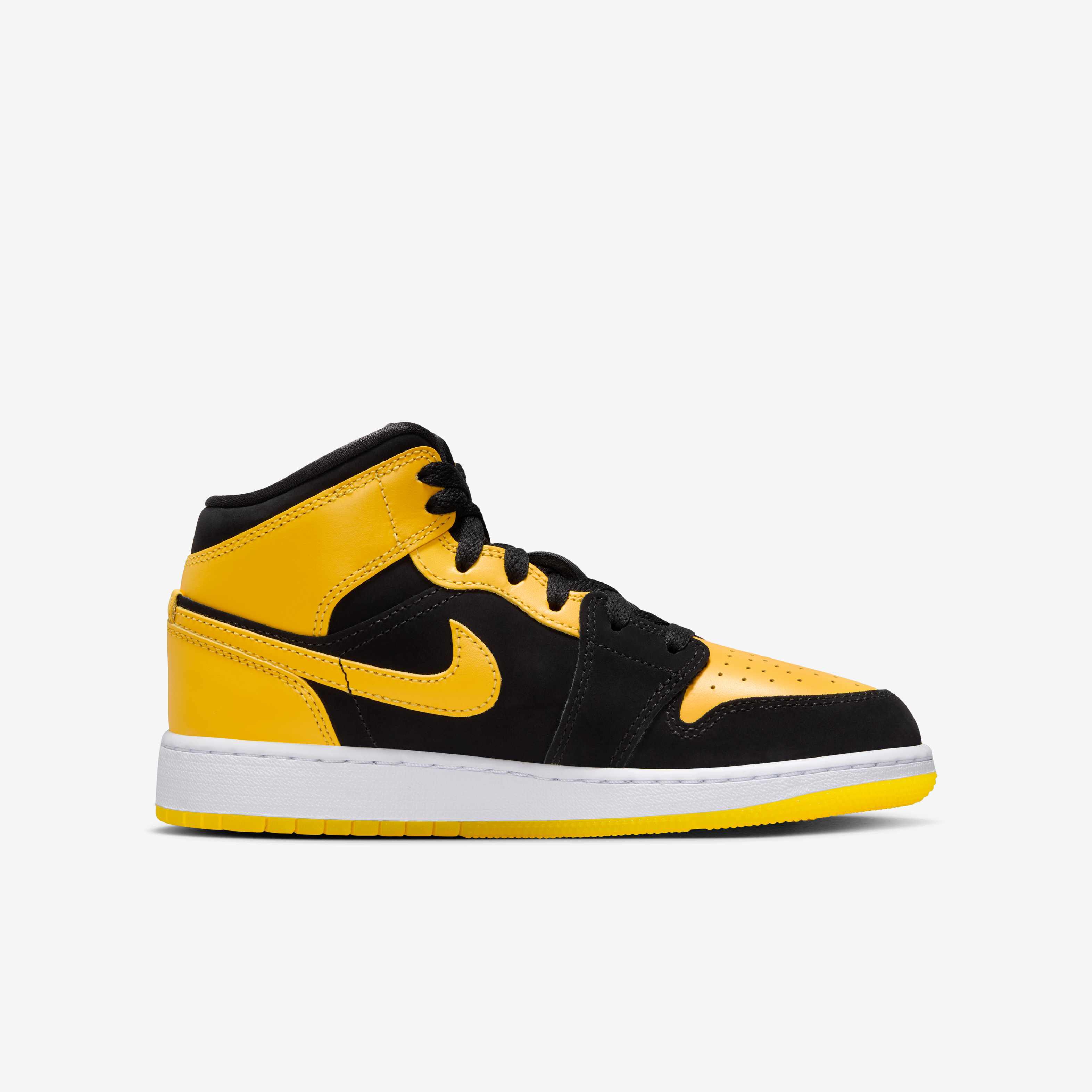 Air Jordan 1 Mid SE image number 2