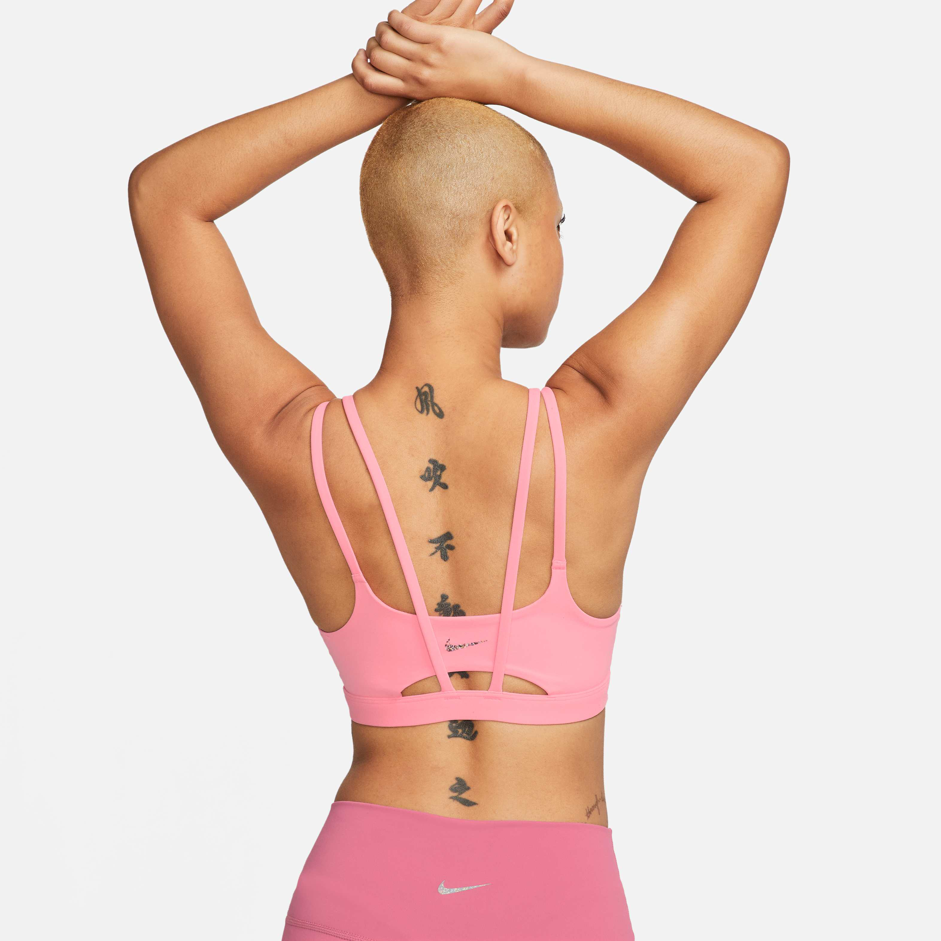 نايكي اليت ترايس image number 1