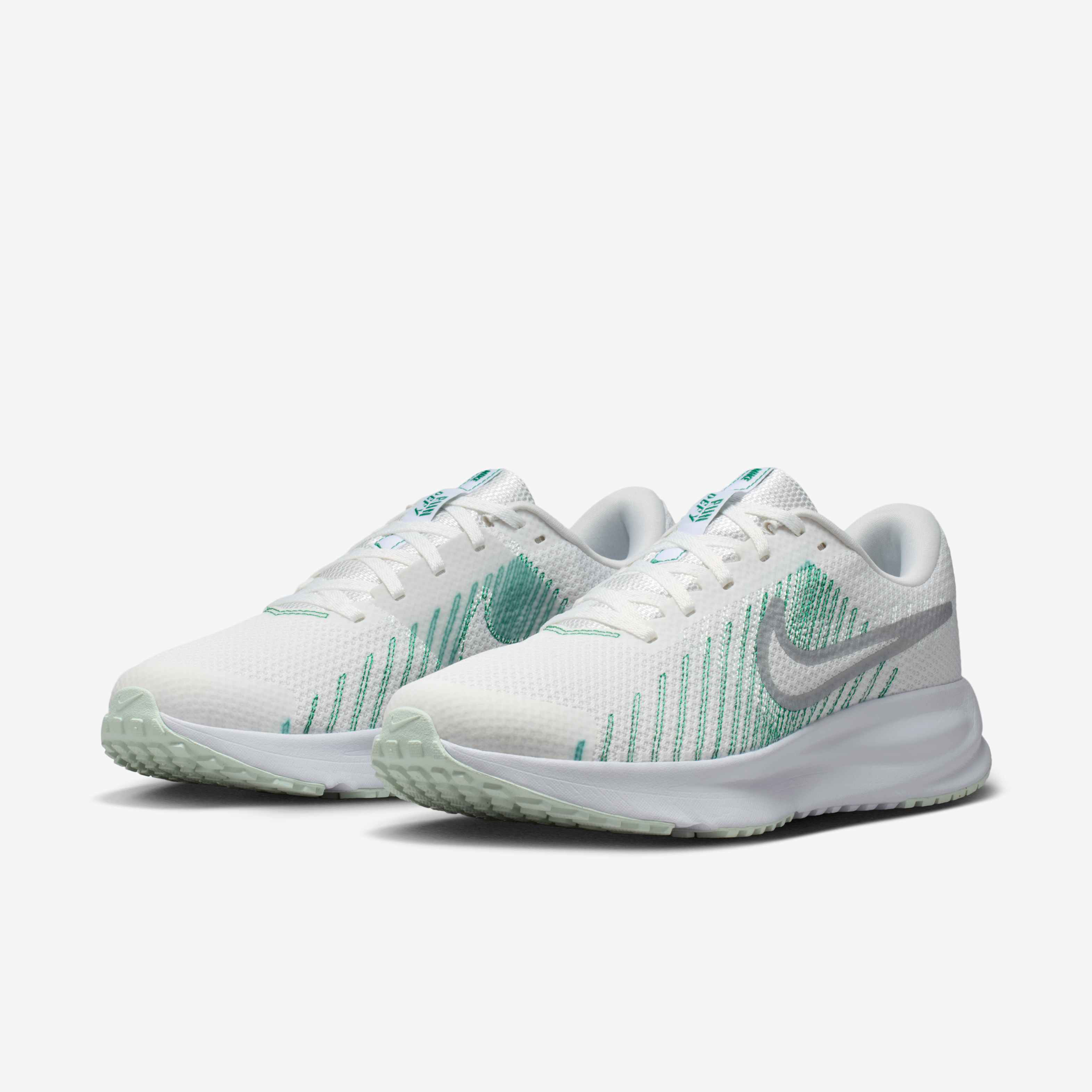 Nike Run Defy image number 4