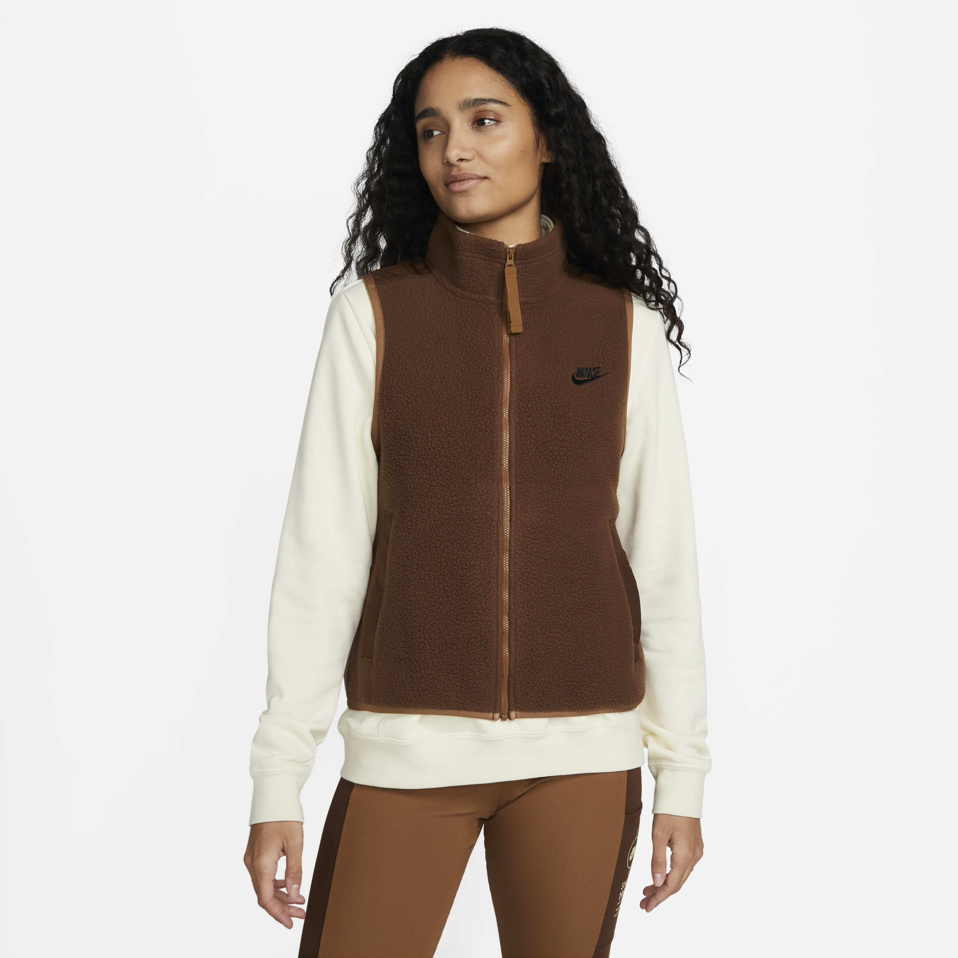 نايكي سبورتسوير image number 0