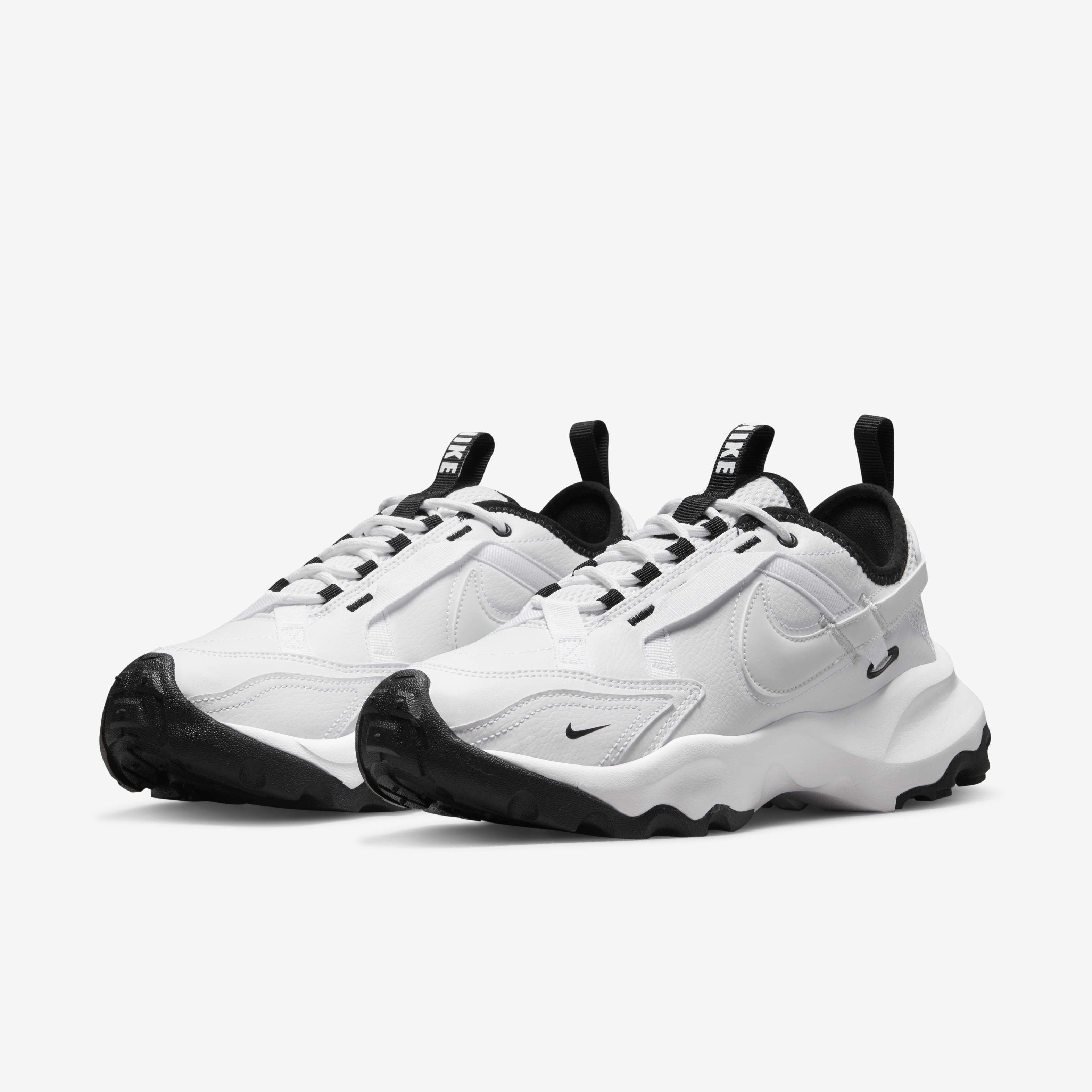 Buy Nike TC 7900 Women s Shoes Nike Saudi Official
