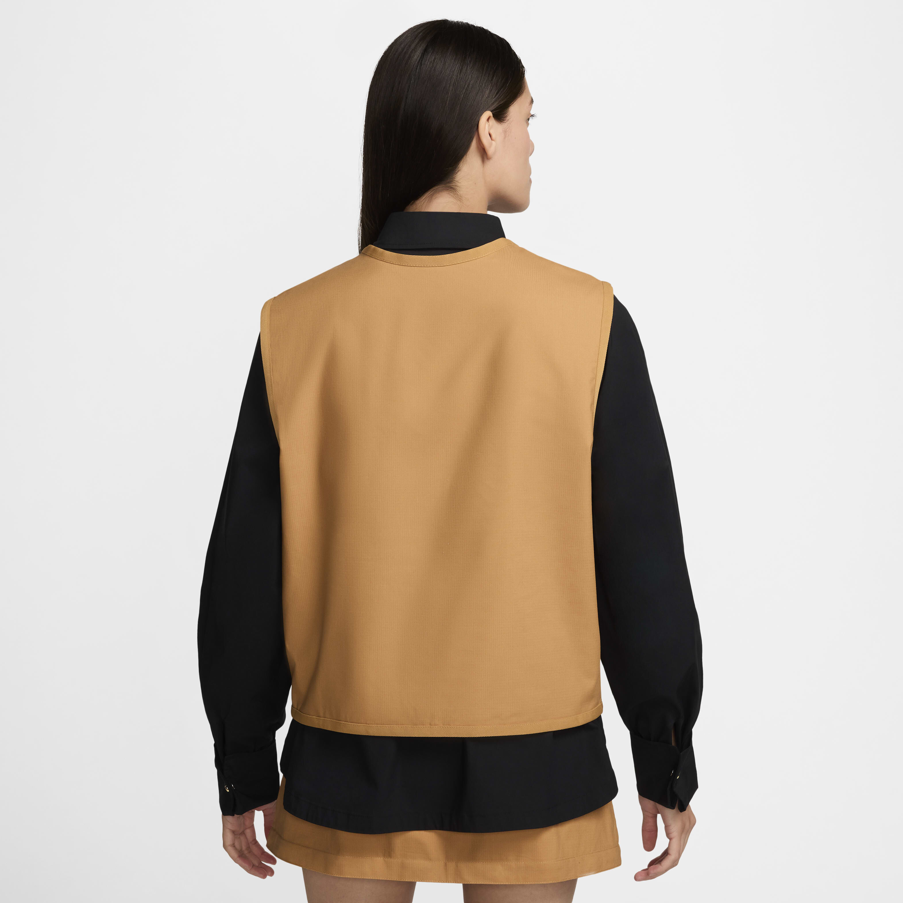 Nike Sportswear Essential image number 1