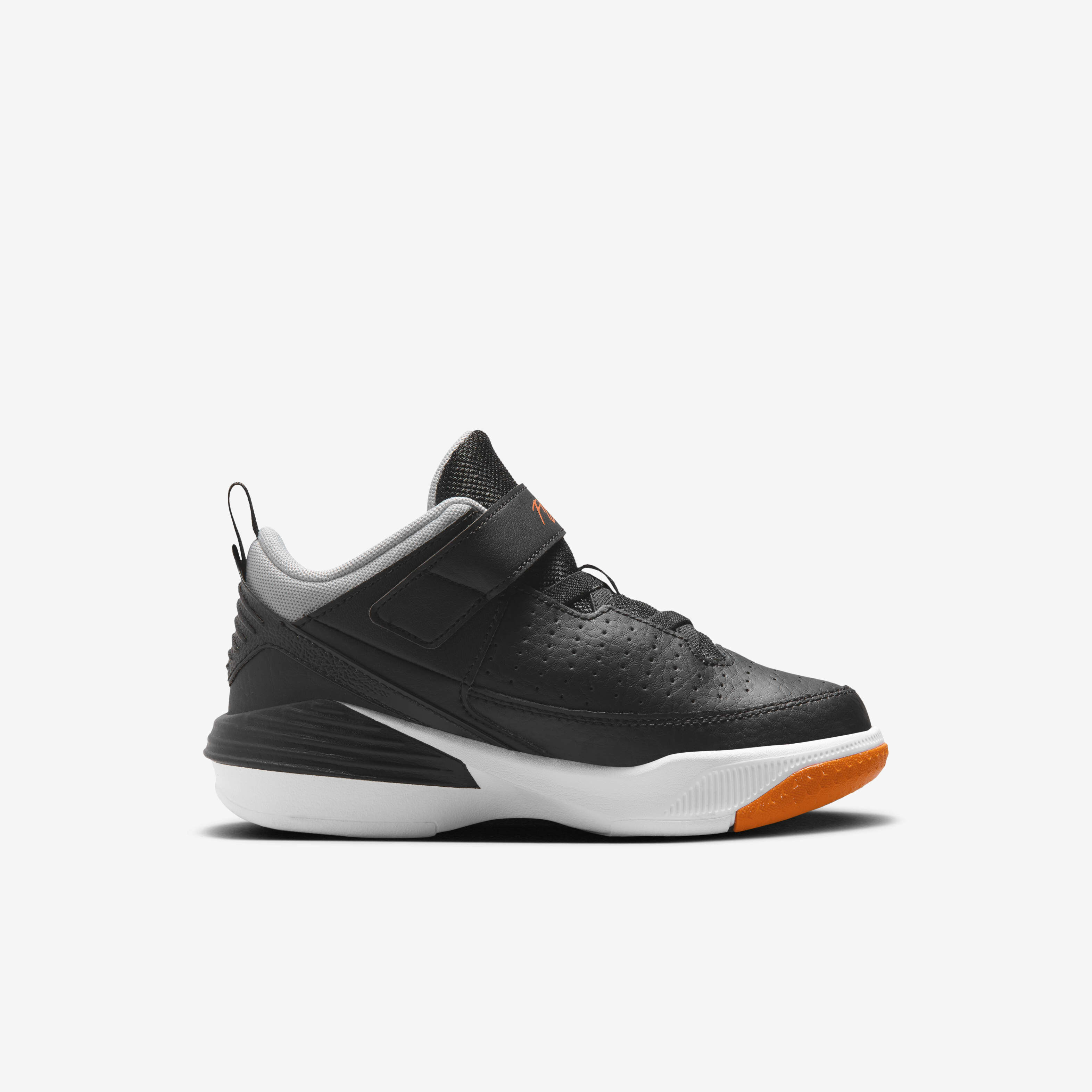 Nike shoes price 2 to 5 clearance