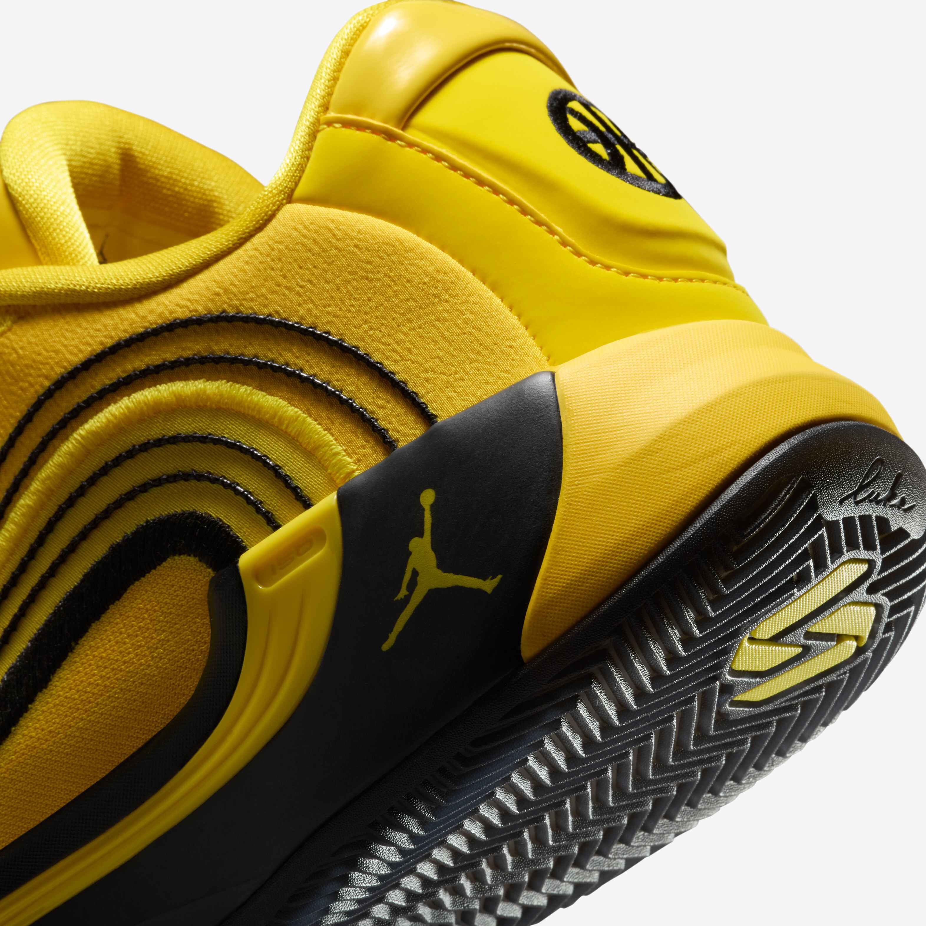 Luka 4 Quai 54 image number 7