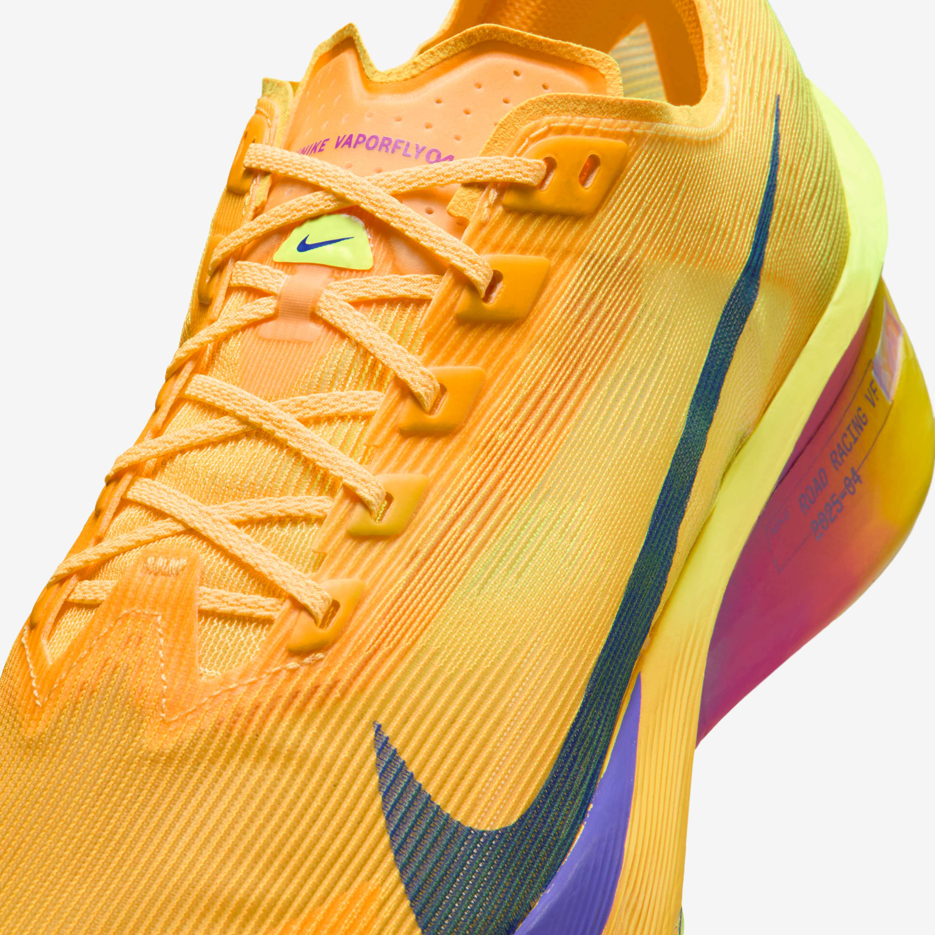 Nike Vaporfly 4 image number 6