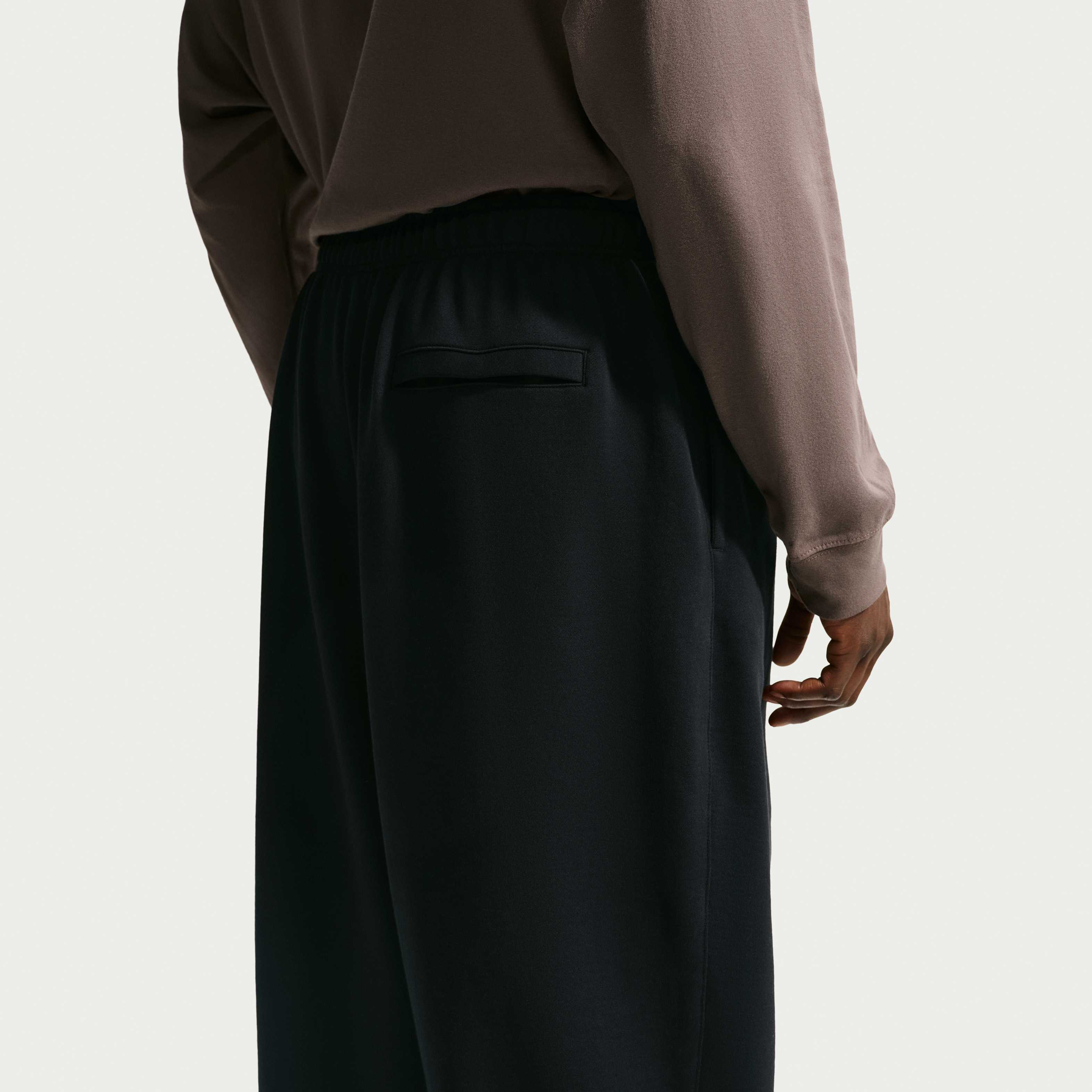 Nike Sportswear Club image number 8