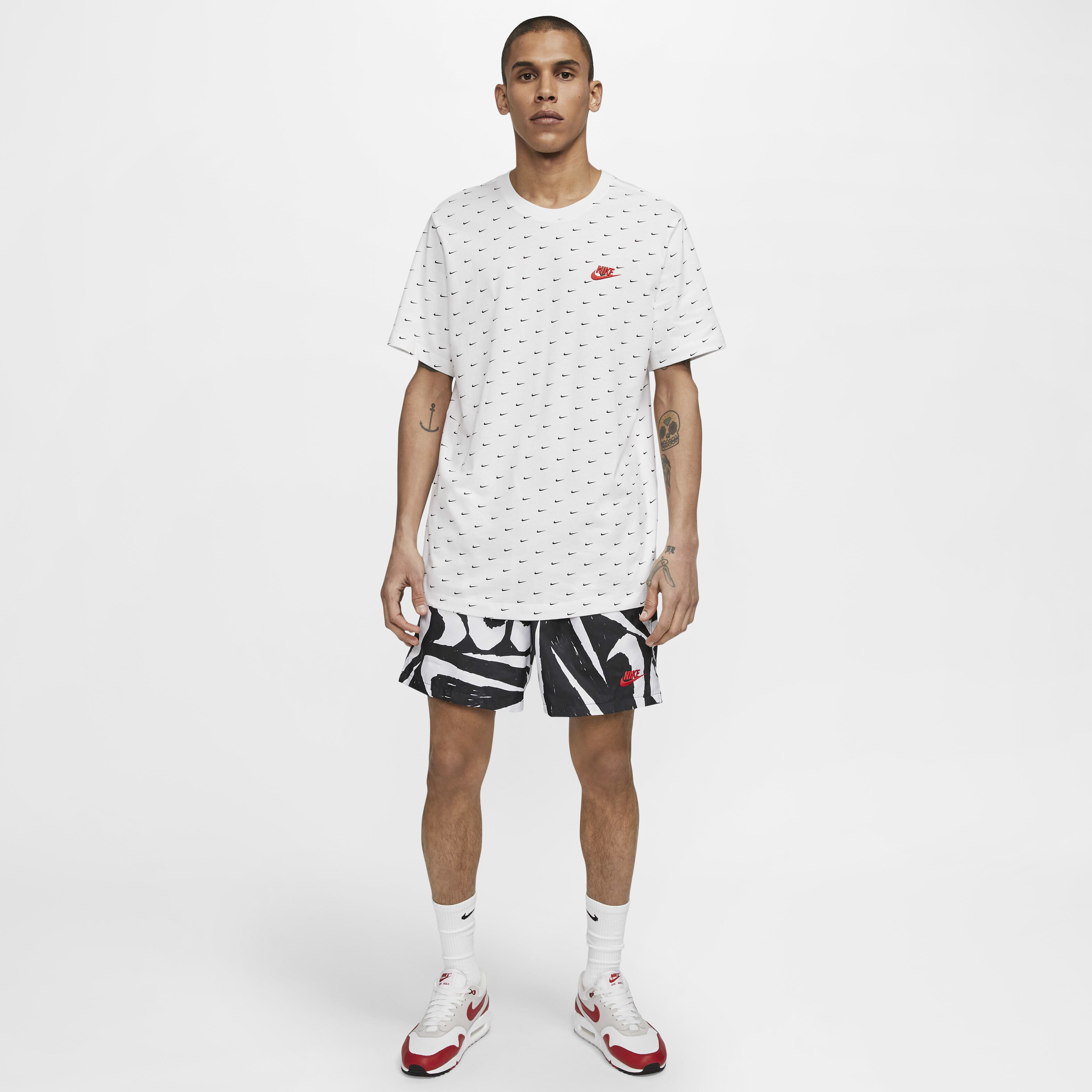 Buy Nike Sportswear Swoosh Men's T-Shirt White/Black/University - Main Image