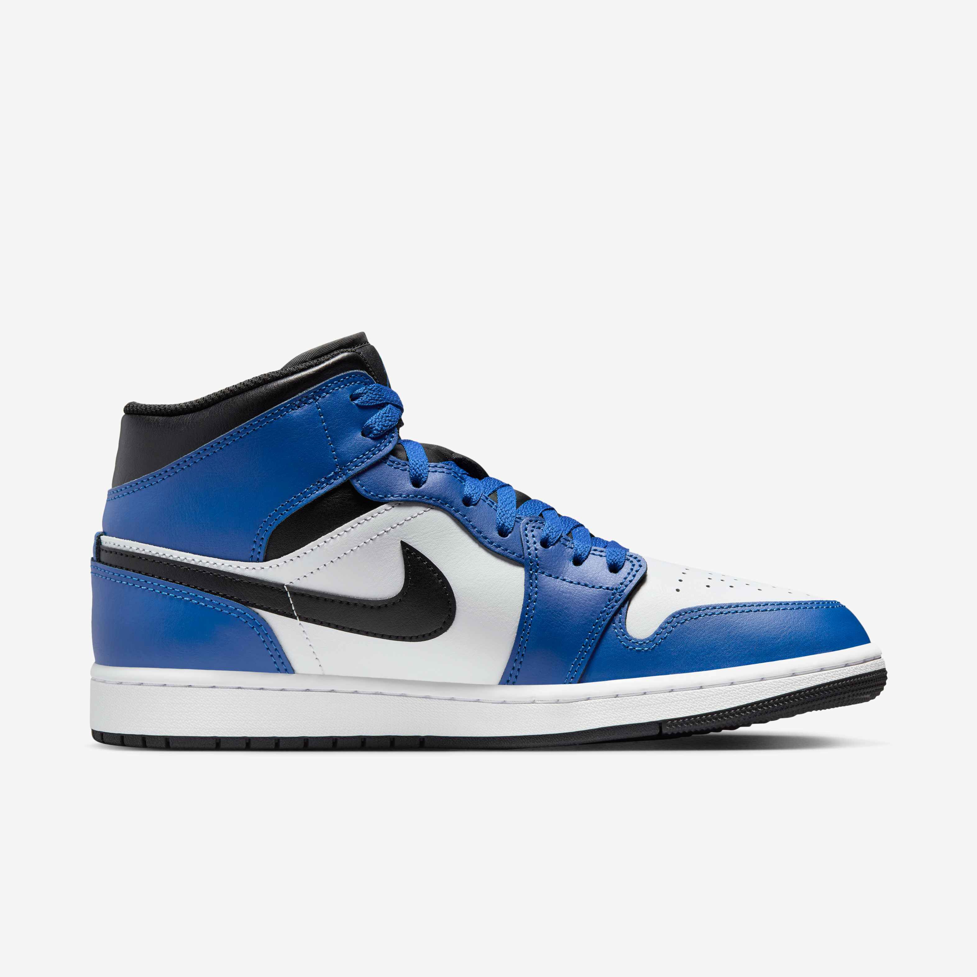 Air Jordan 1 Mid image number 2