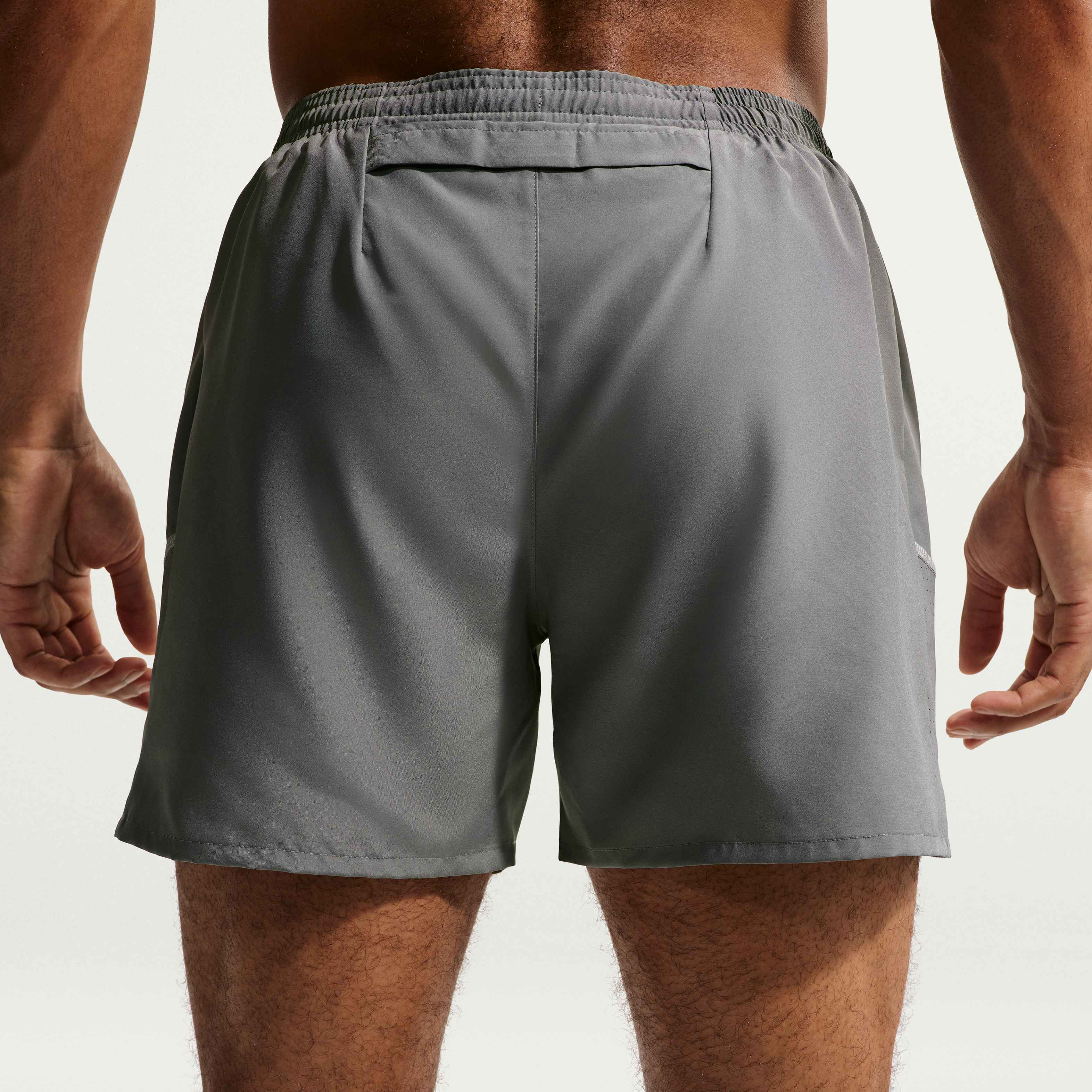 Nike Miler image number 2