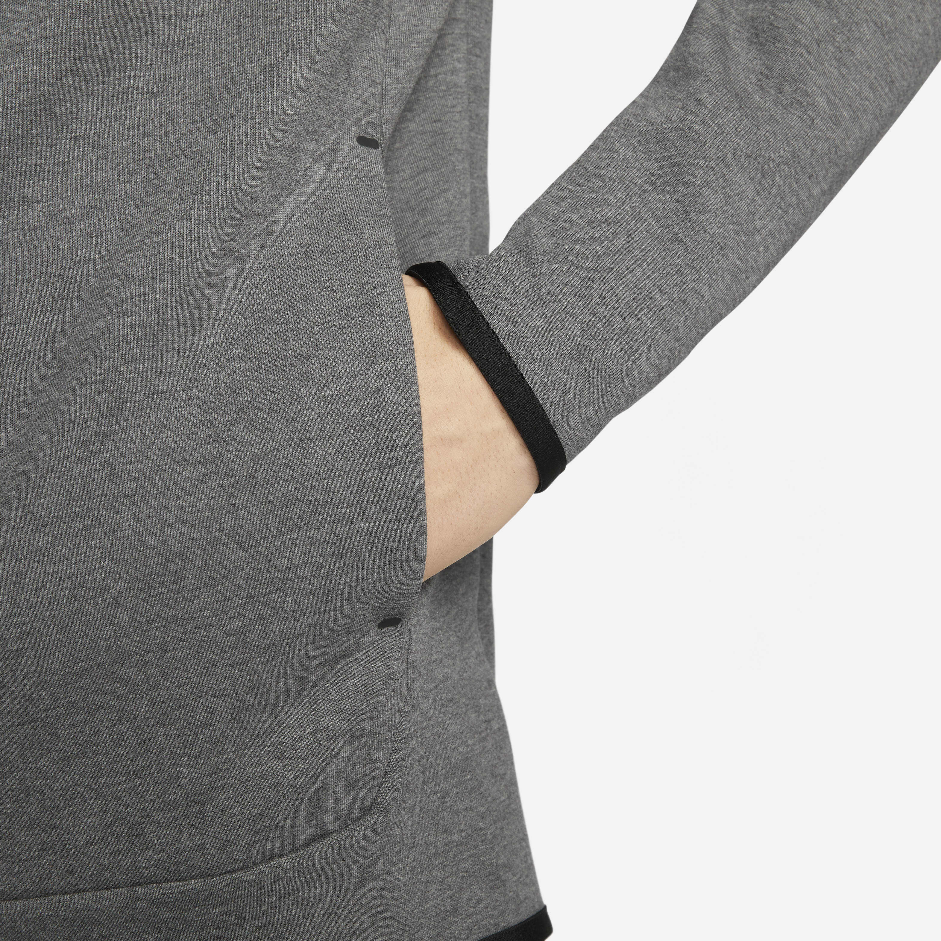 Liverpool F.C. Tech Fleece Windrunner image number 7