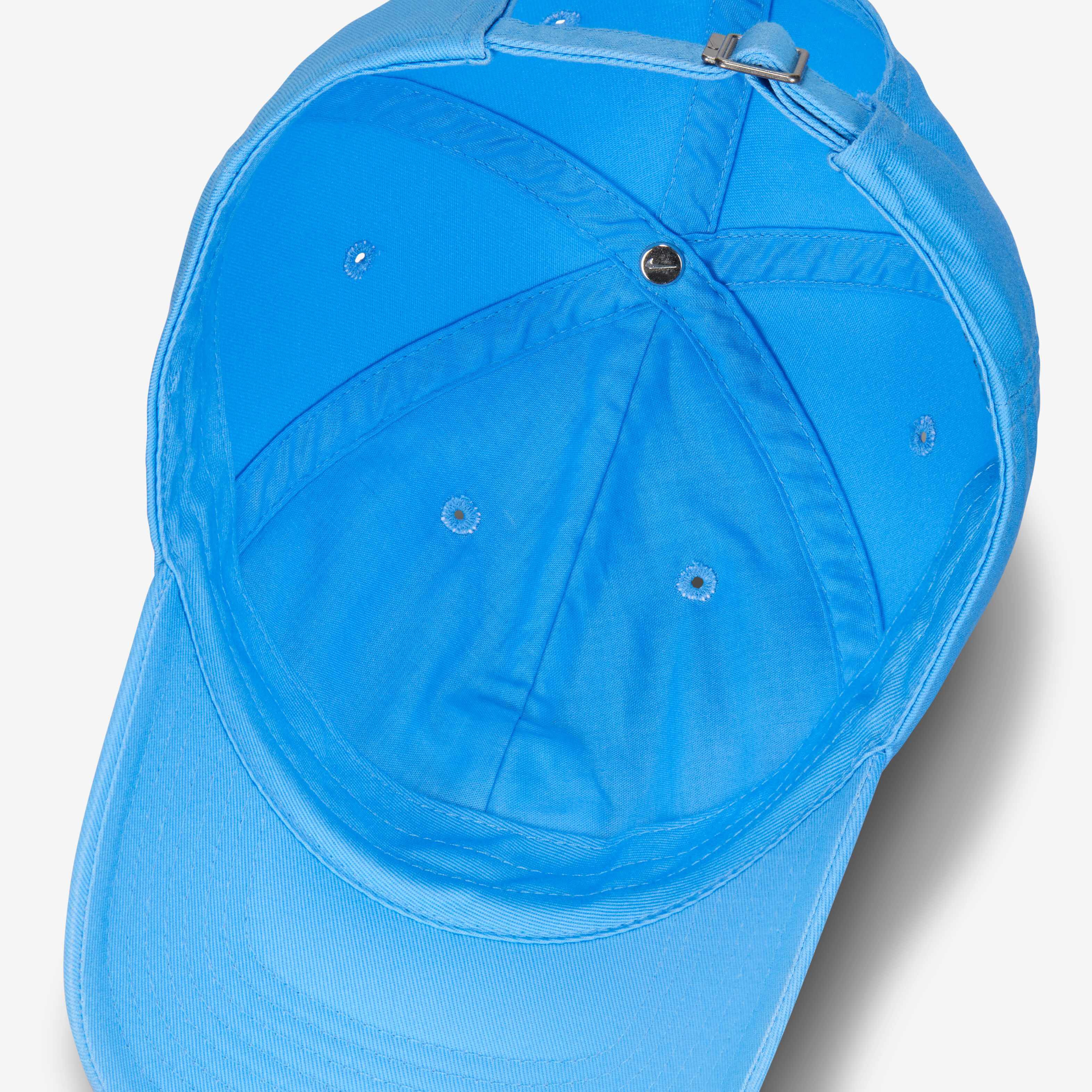 Nike Club image number 4