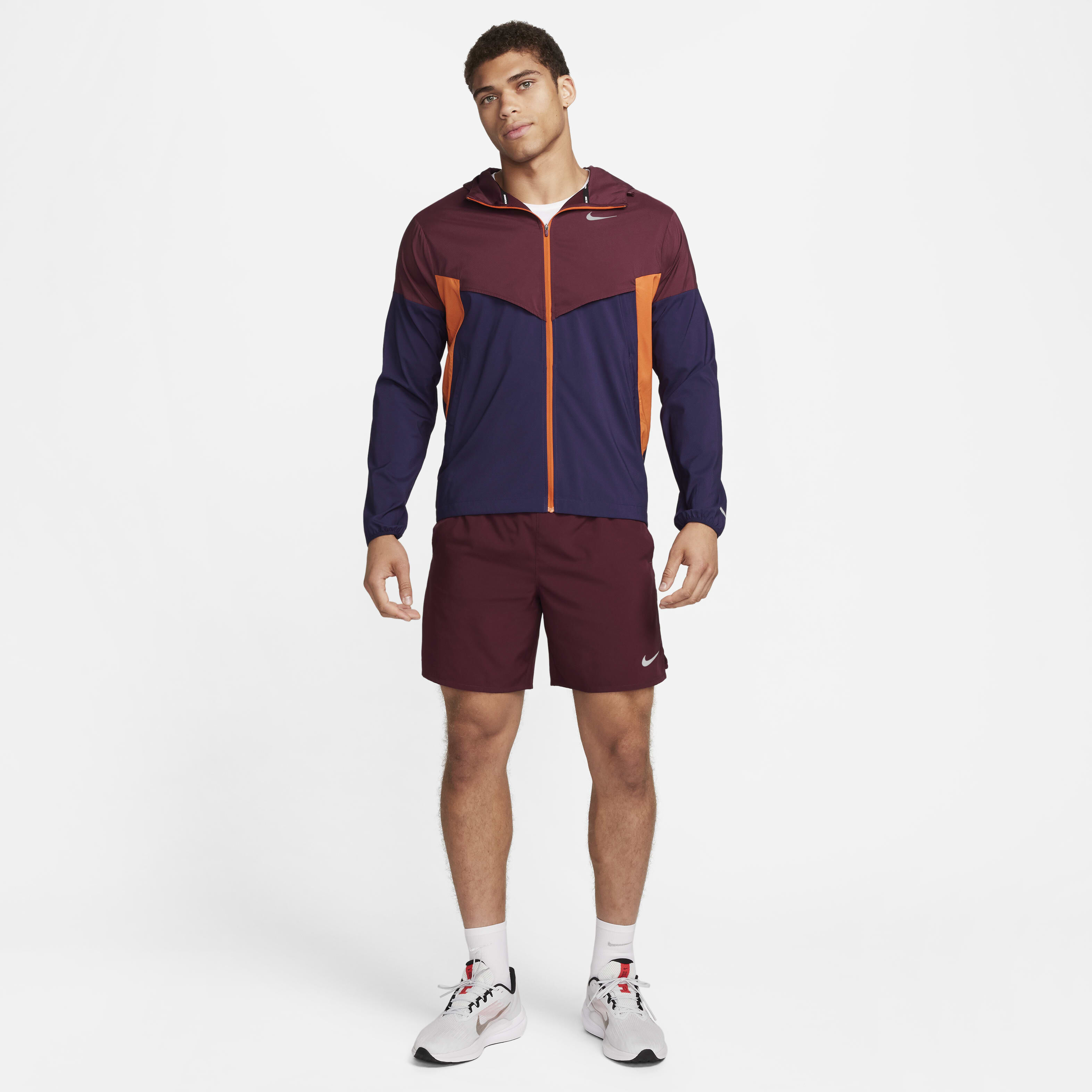 Nike Windrunner image number 6
