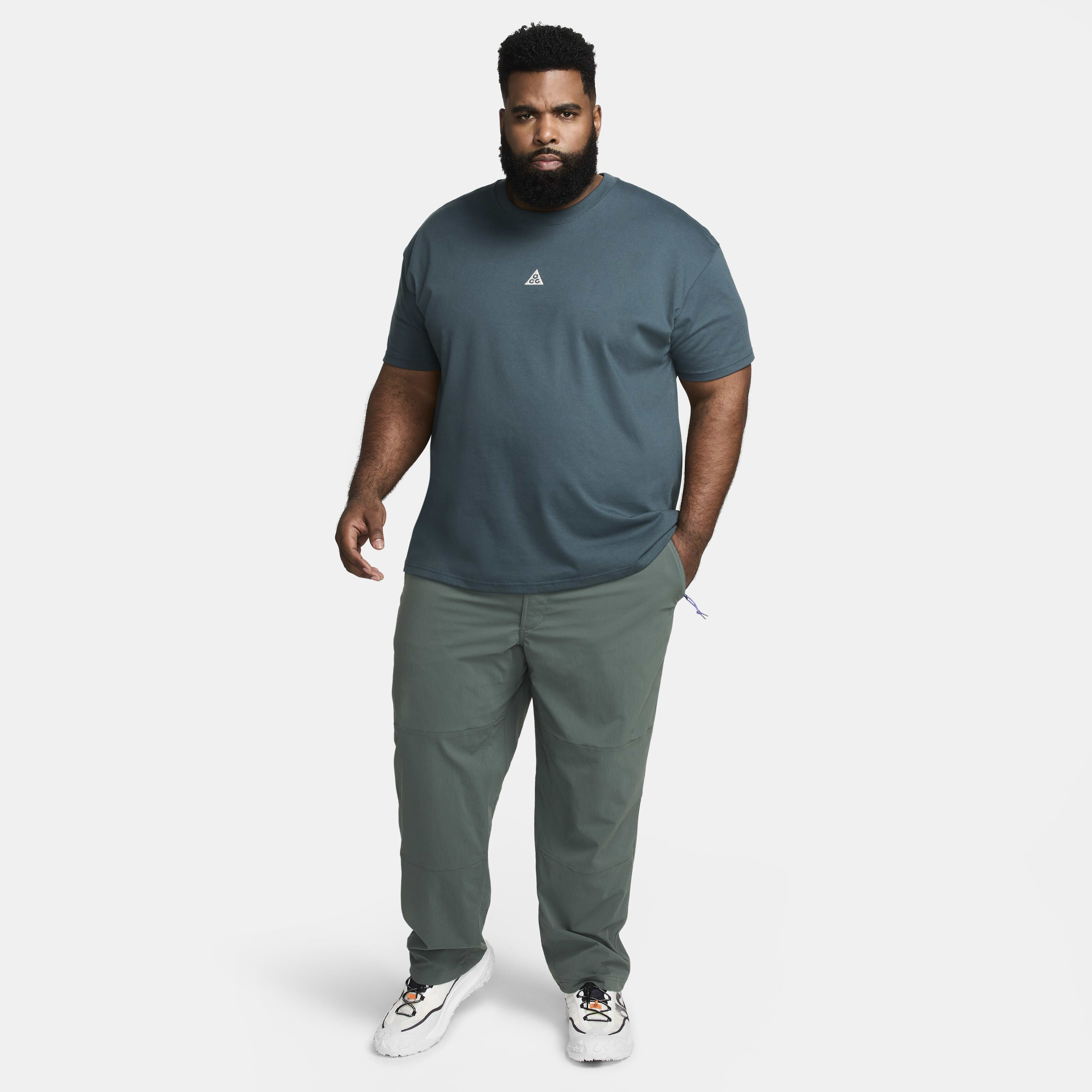 Buy Nike ACG Men's UV Hiking Trousers - Vintage Green Buy Nike ACG Men's UV Hiking Trousers - Vintage Green