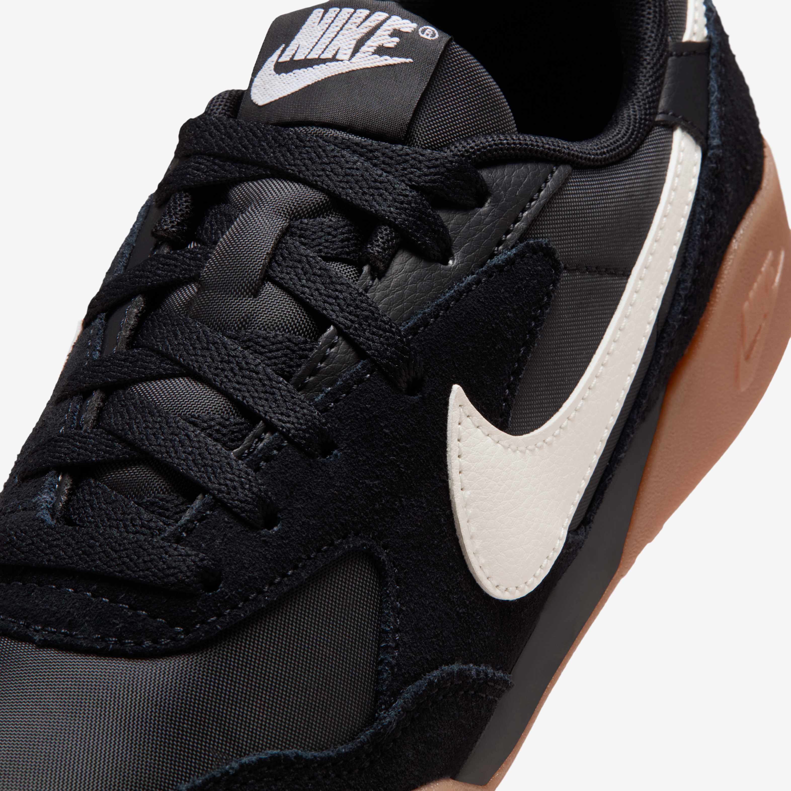 Nike Terra Manta Suede image number 6