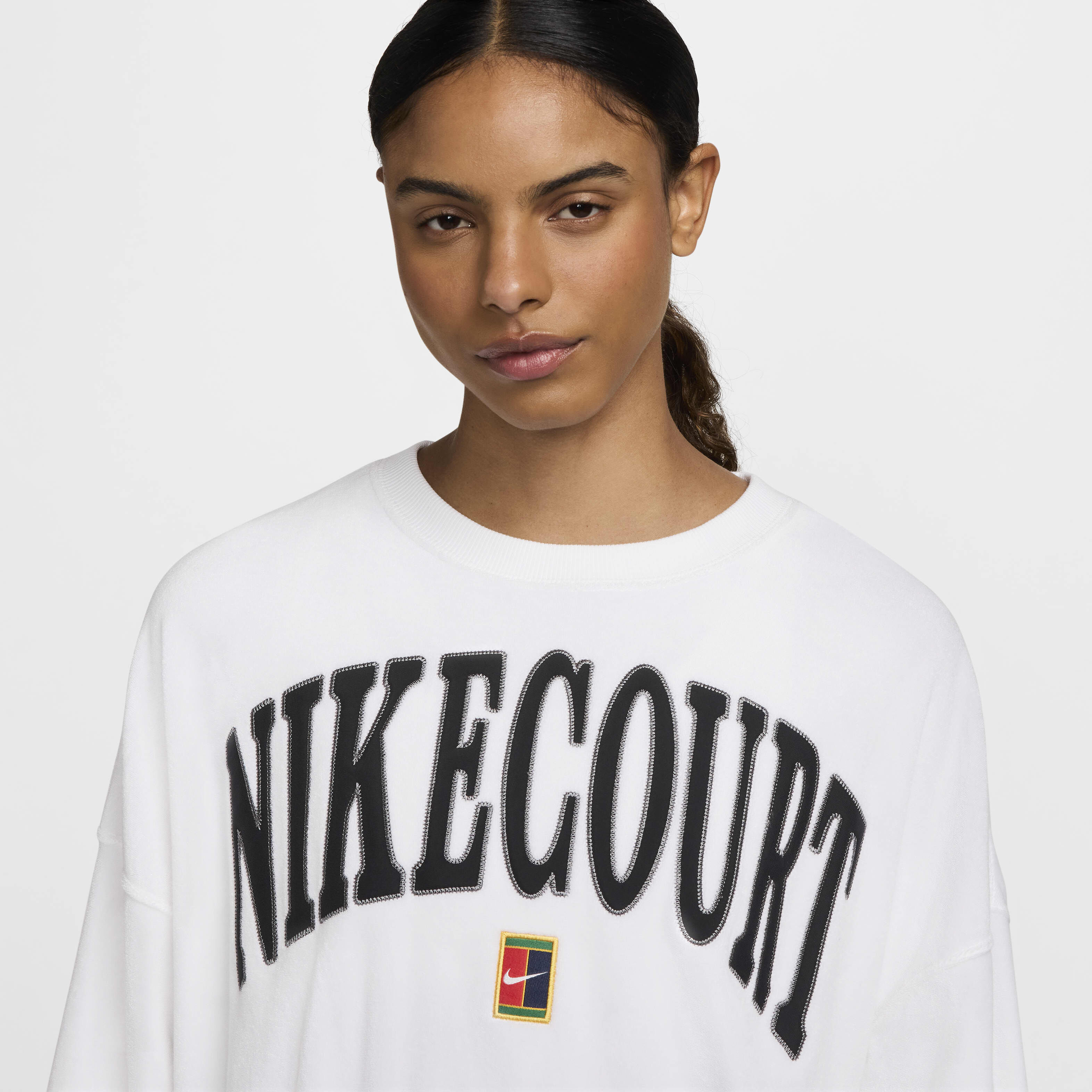 Nike heritage crewneck sales