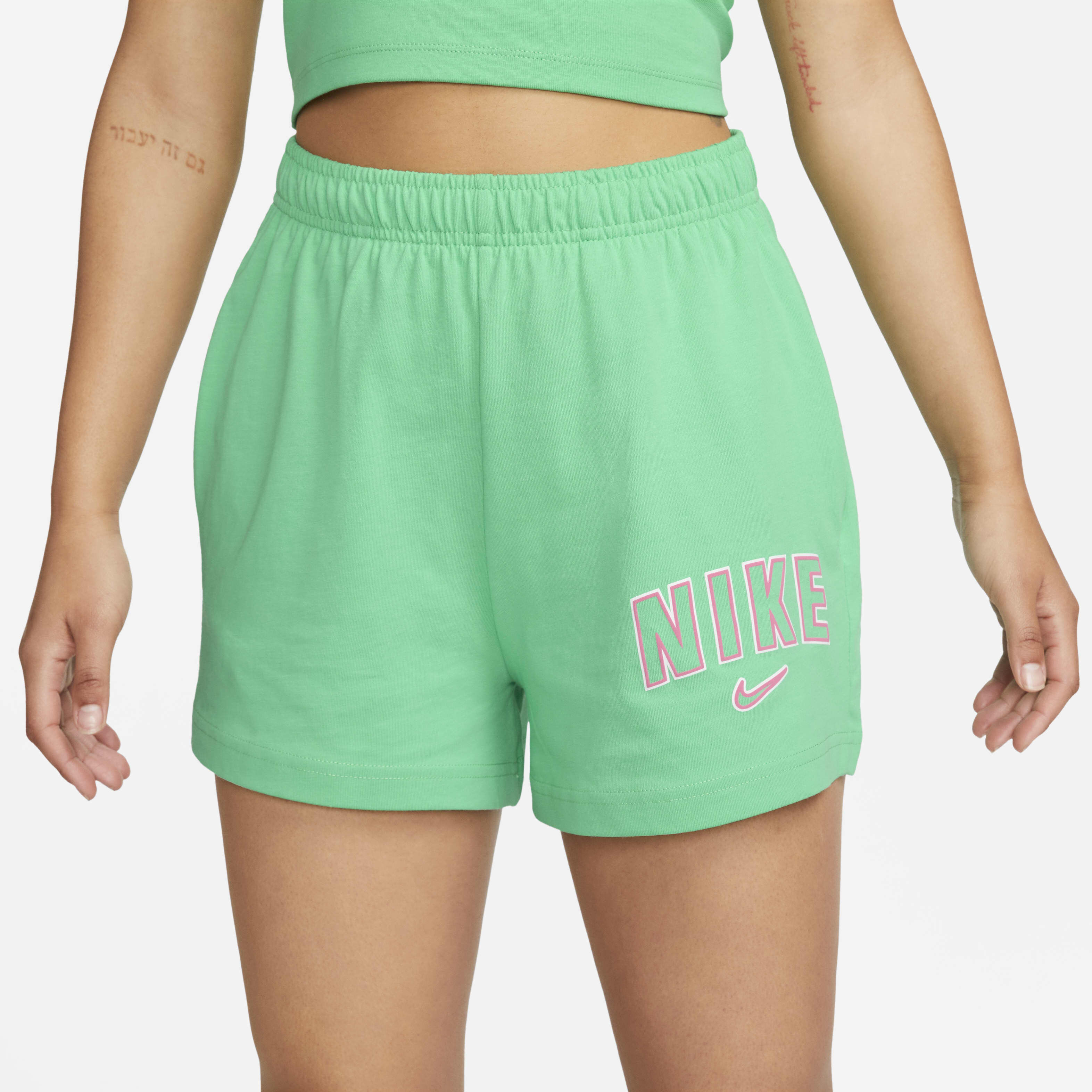 نايكي سبورتسوير image number 1