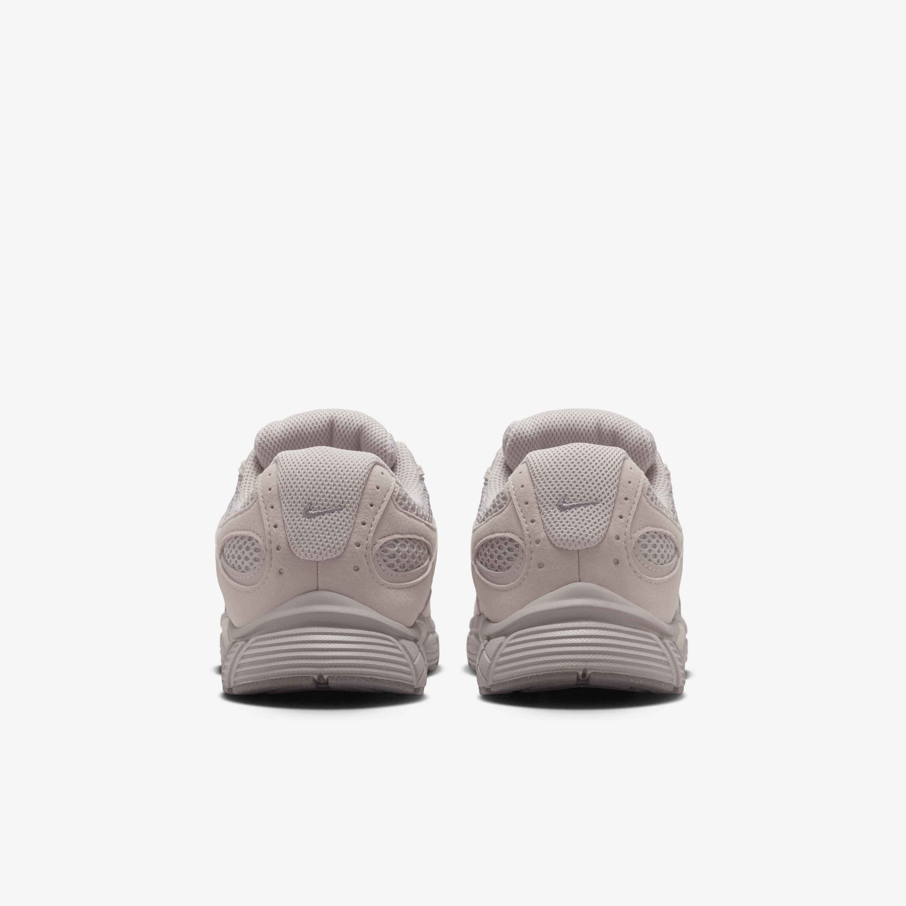 Nike V5 Runner Suede image number 5