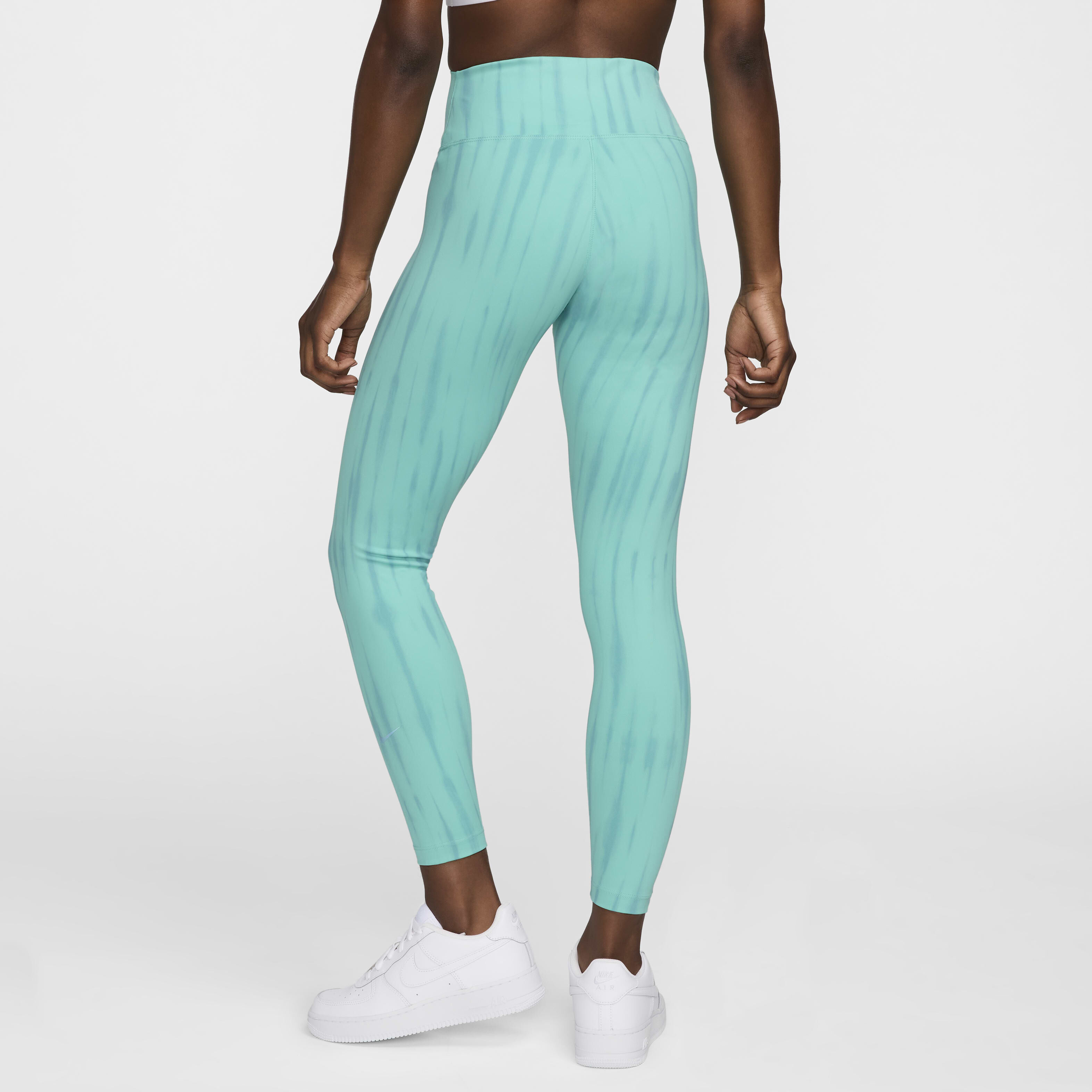 Nike One image number 1