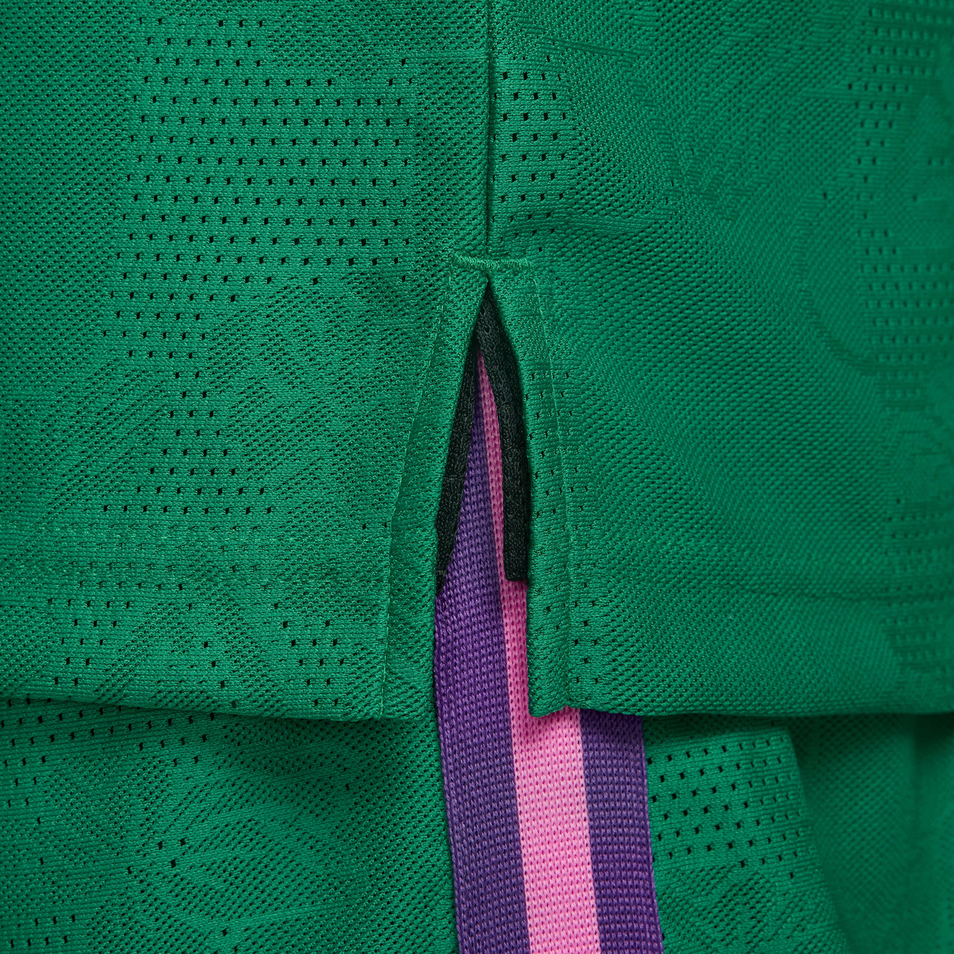 Giannis image number 5