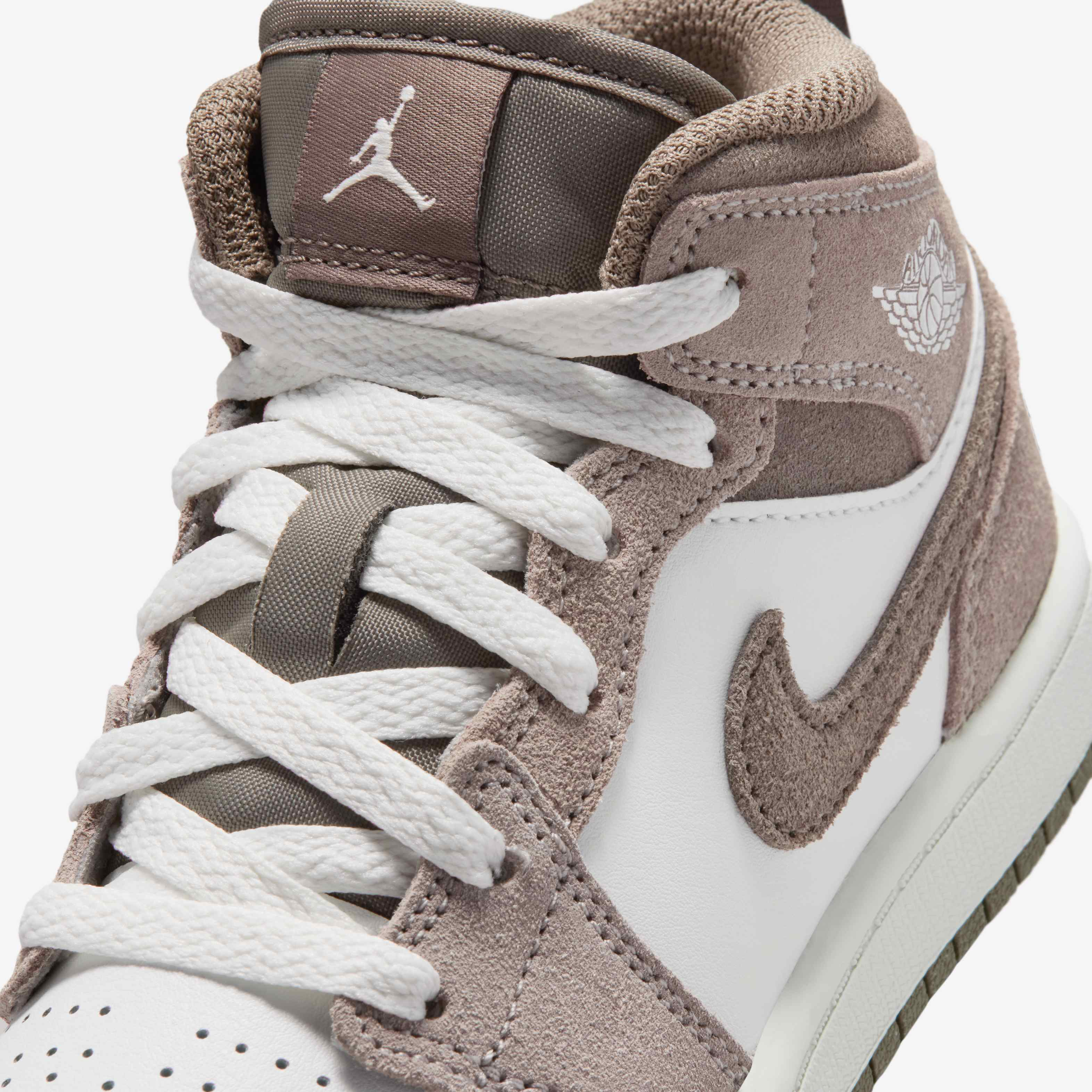 Jordan 1 Mid image number 6