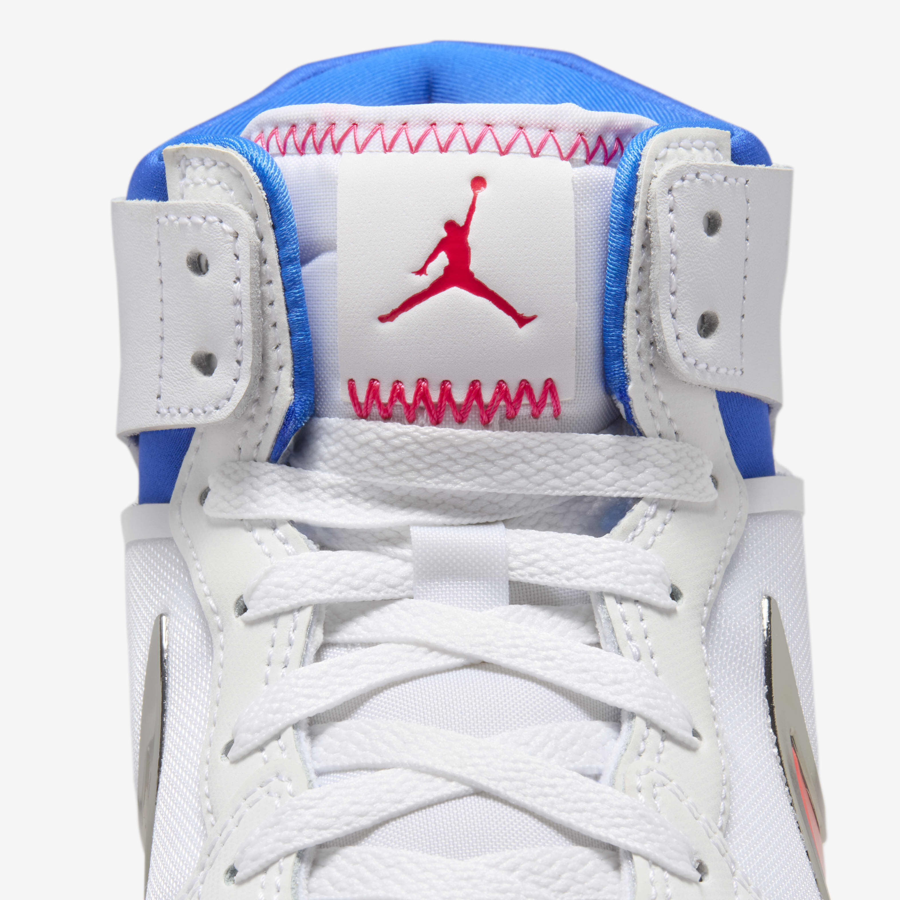 Buy Jordan 1 Mid RM EasyOn Older Kids' Shoes - White/Racer