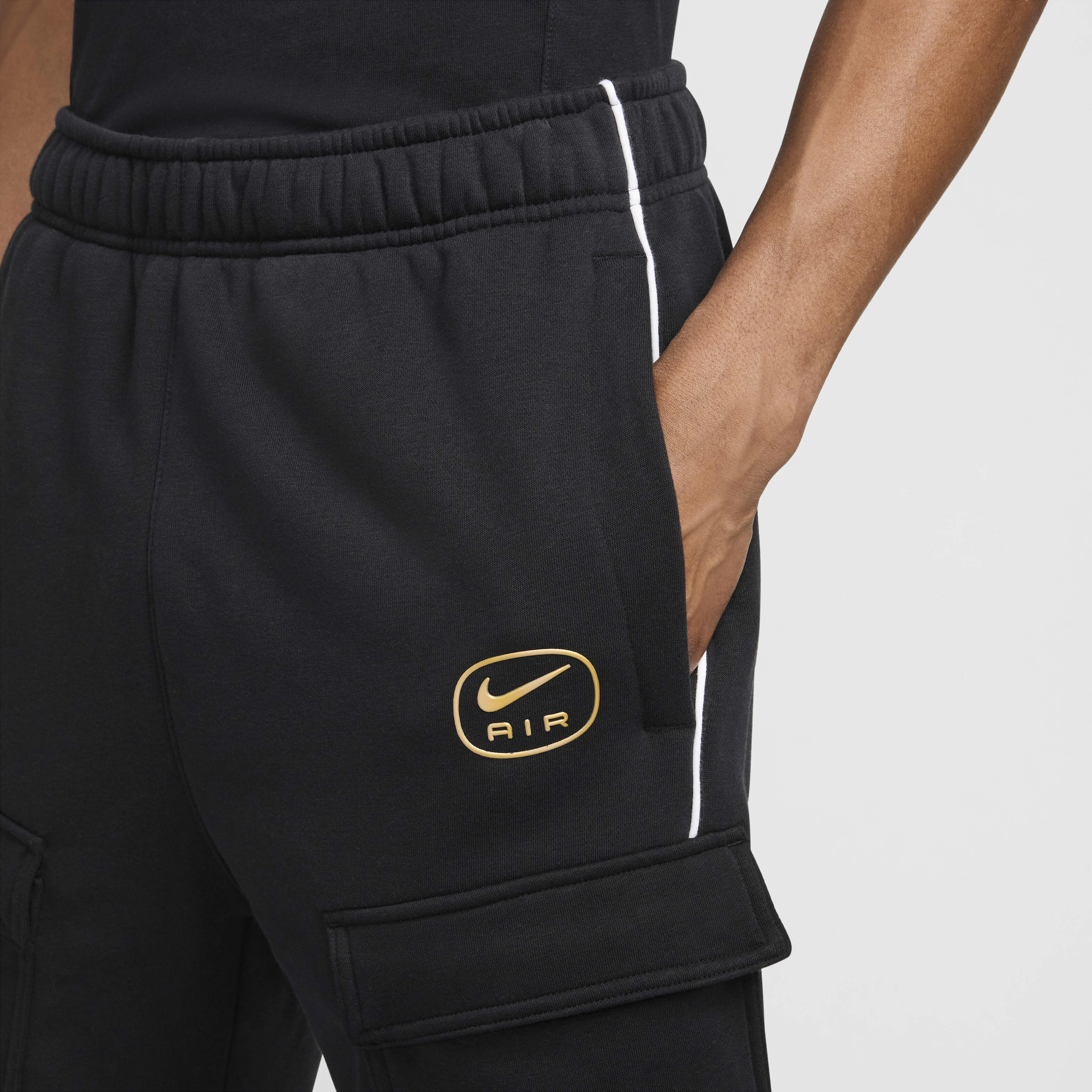 Buy Nike Air Men s Fleece Cargo Trousers Nike Saudi Official