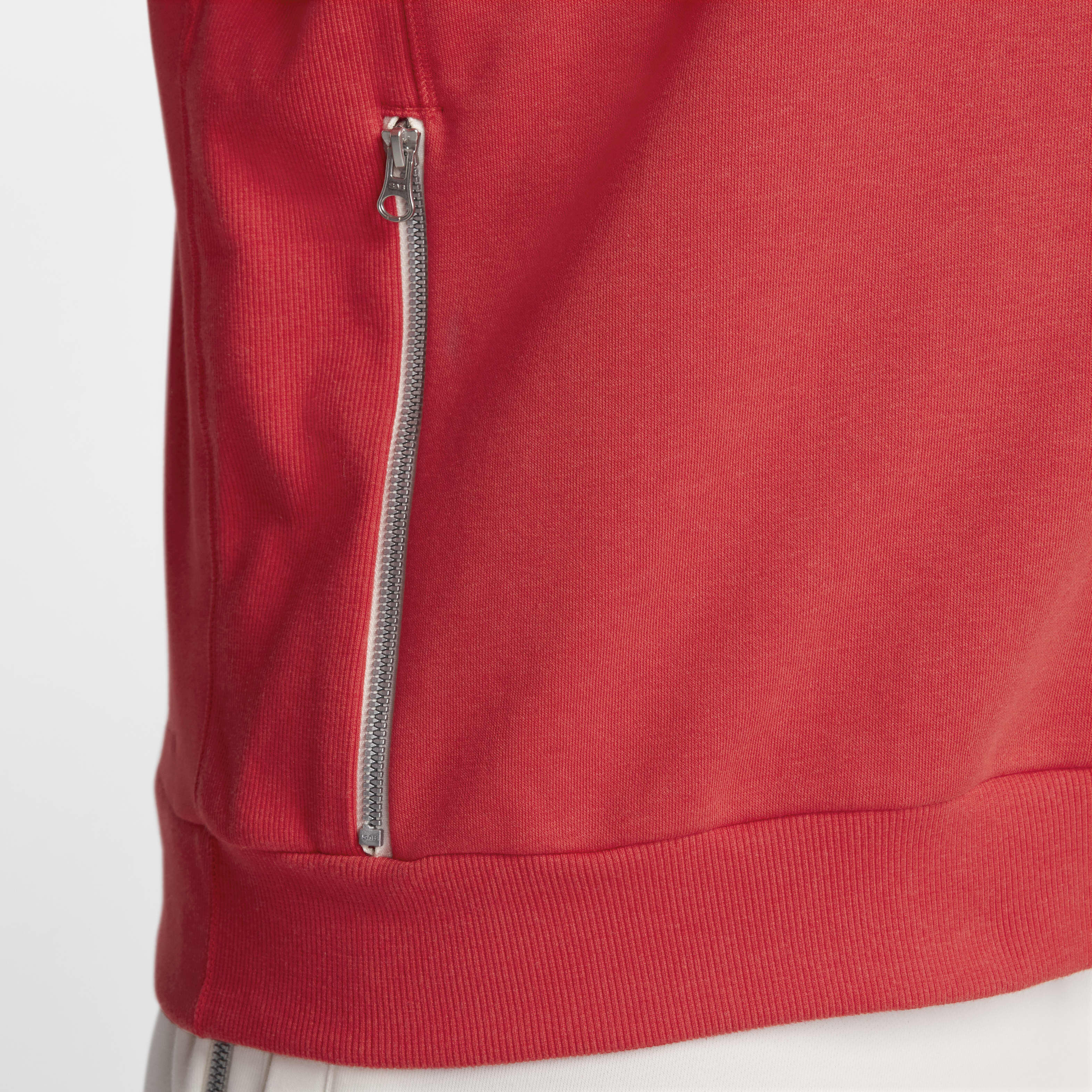 Nike Standard Issue image number 11