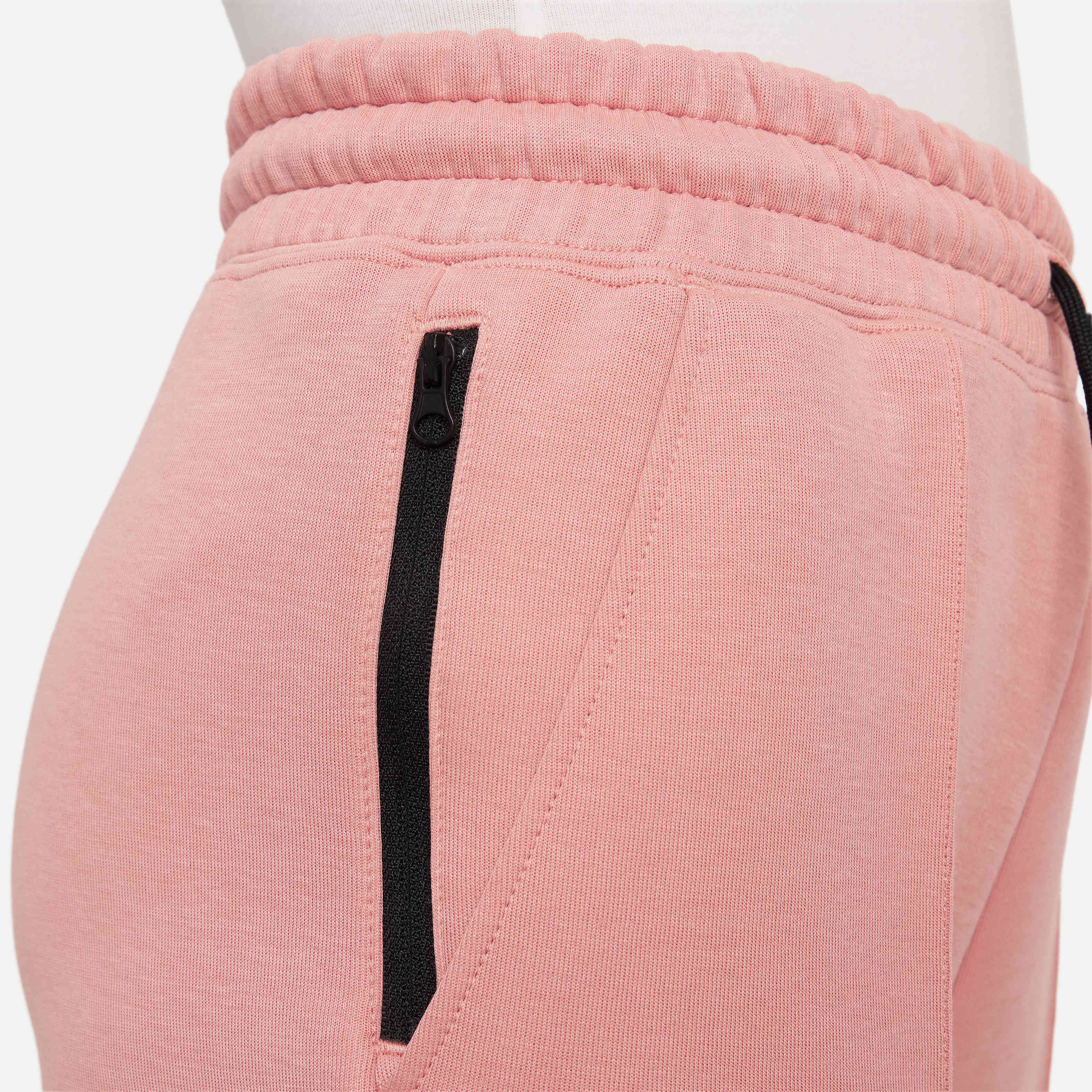 Nike Sportswear Tech Fleece image number 4