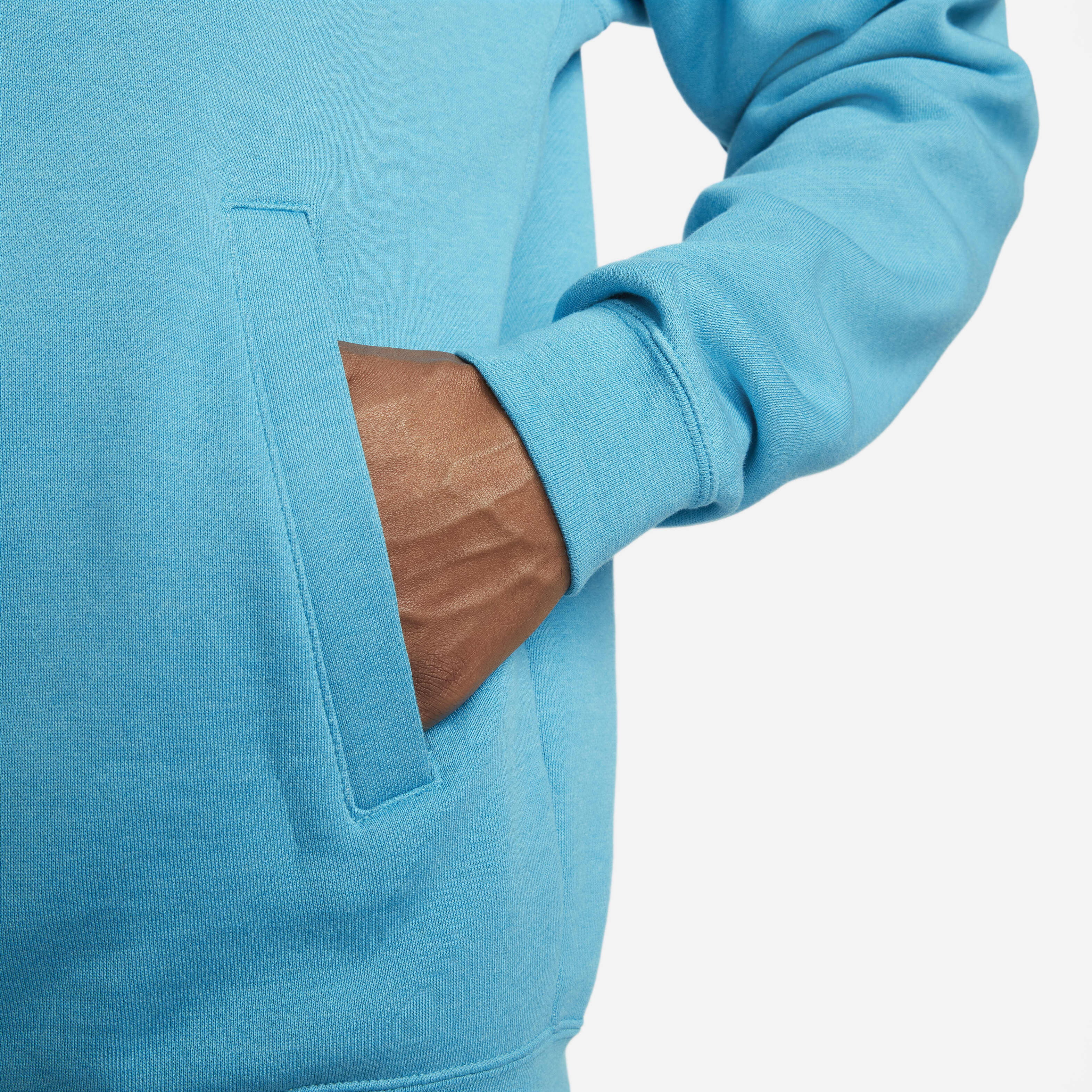 LeBron image number 4