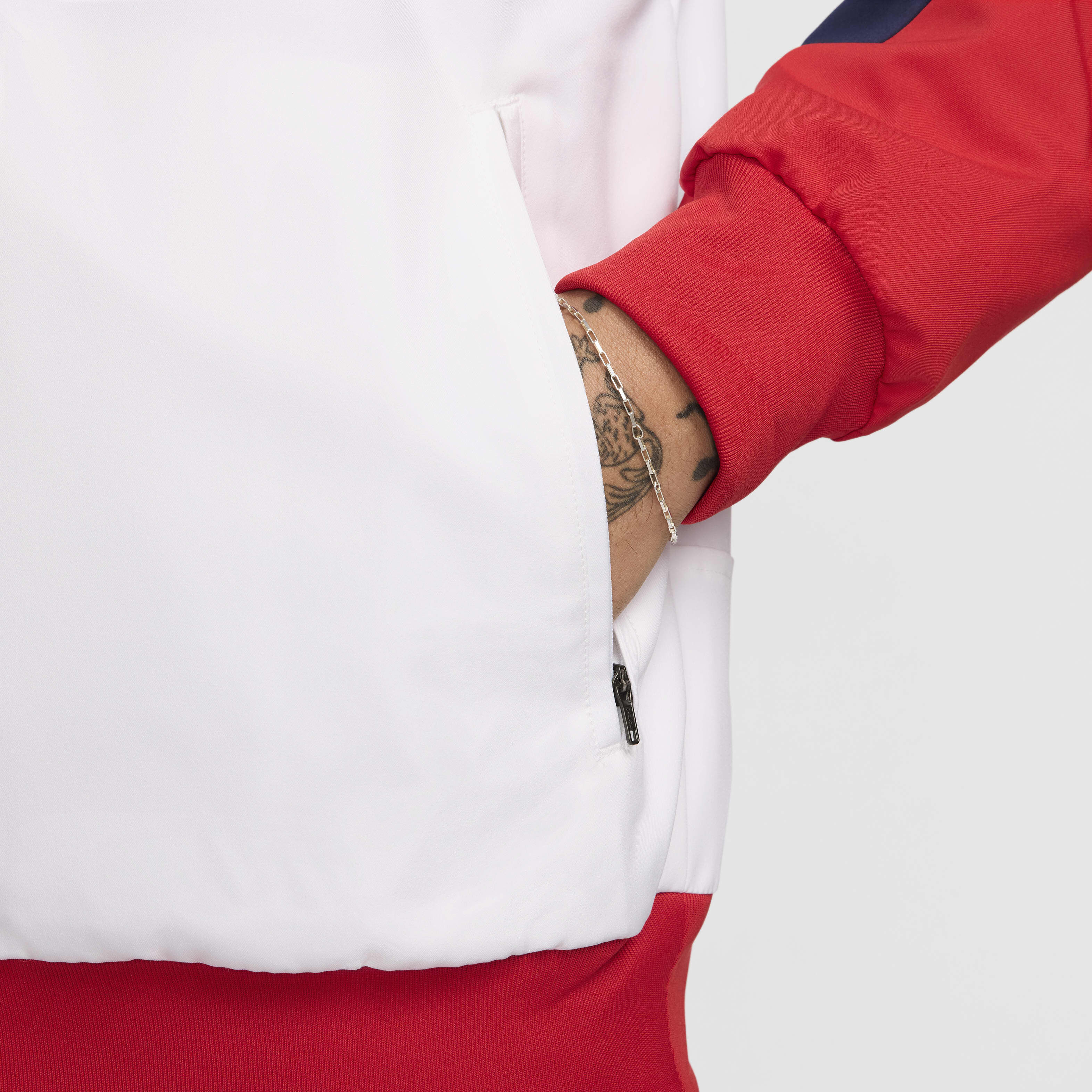 Paris Saint-Germain Strike image number 5