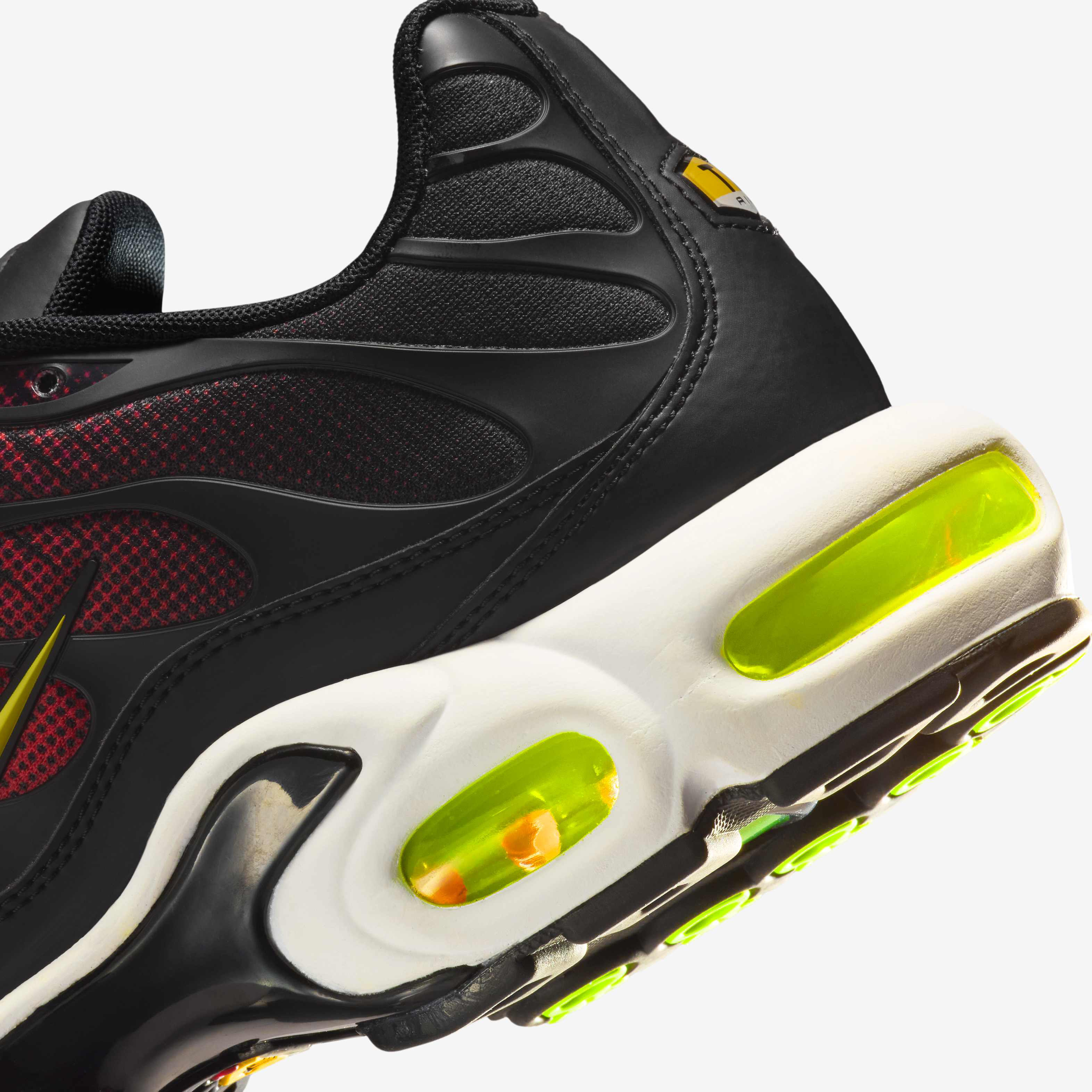 Nike Air Max Plus image number 7