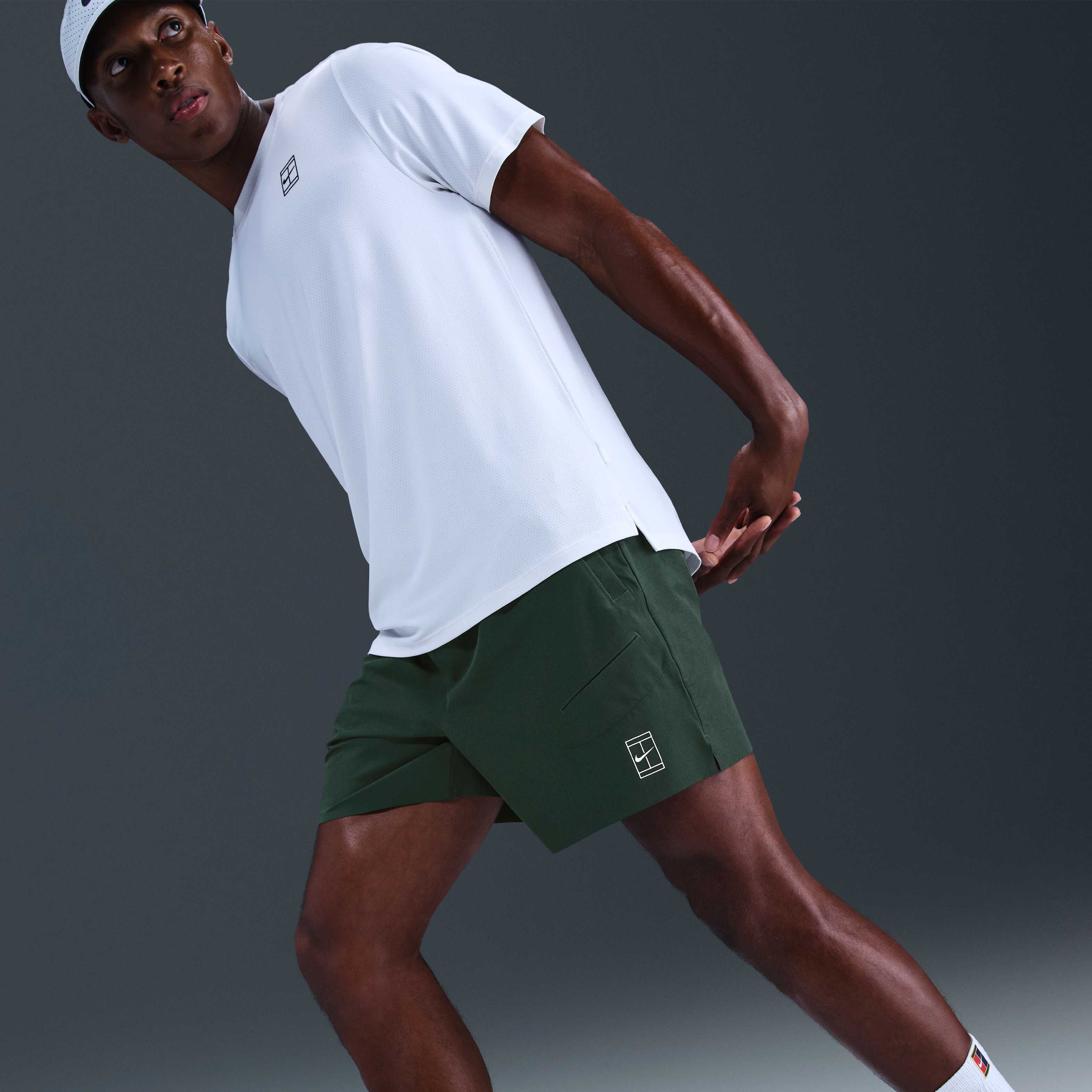 NikeCourt Advantage image number 4