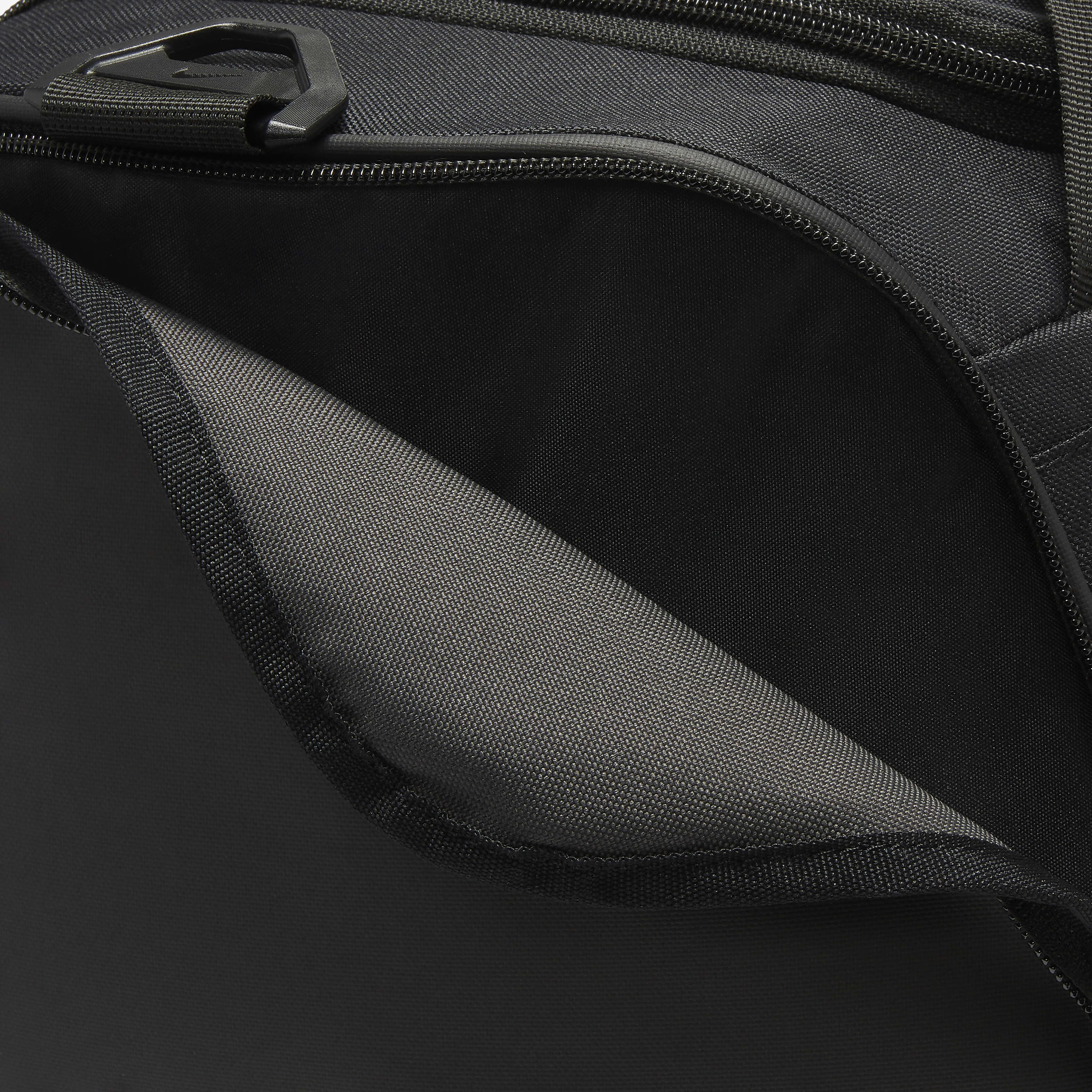 Nike Academy Team image number 6