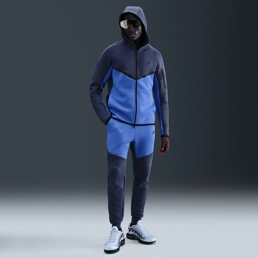 Nike Tech Nike Tech