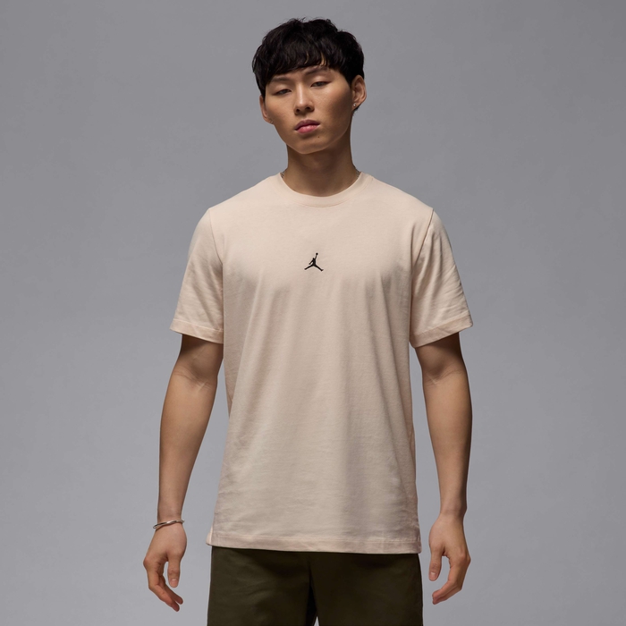 Jordan Flight Essentials image number 1 Jordan Flight Essentials image number 1