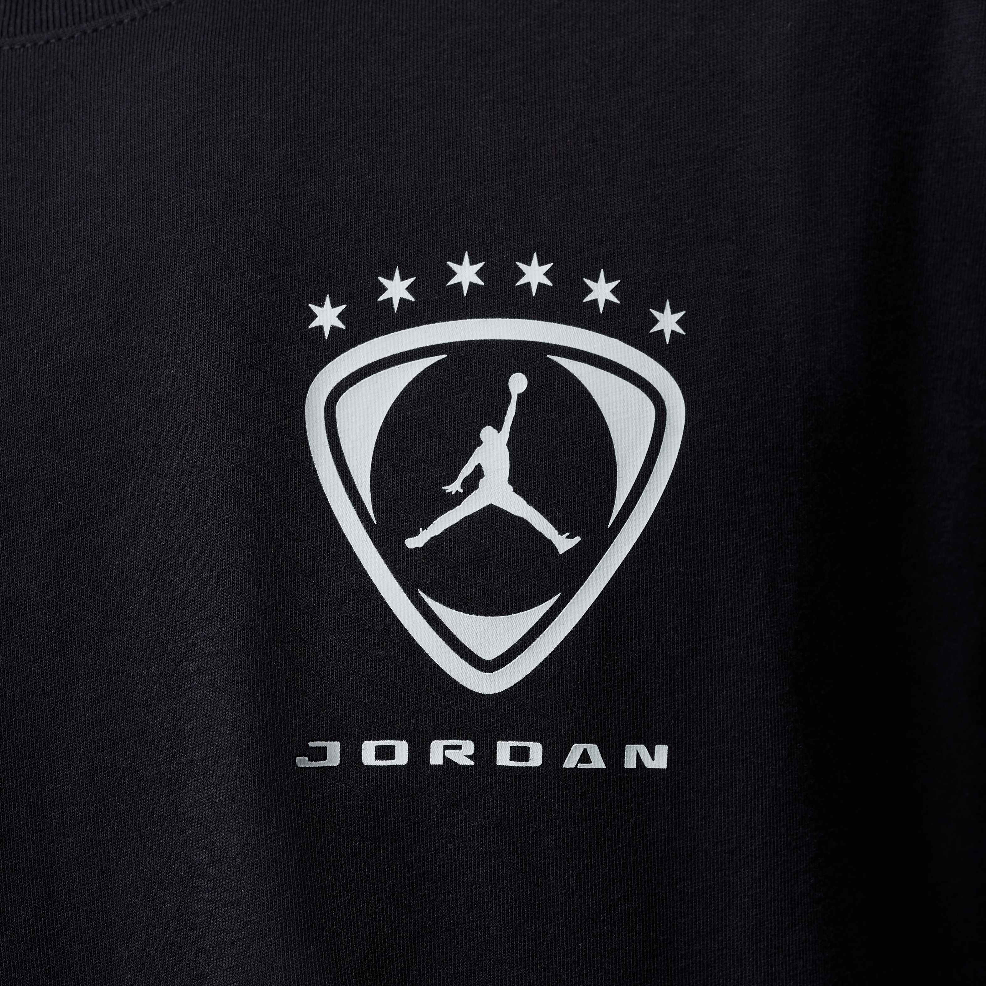 Jordan Brooklyn image number 3