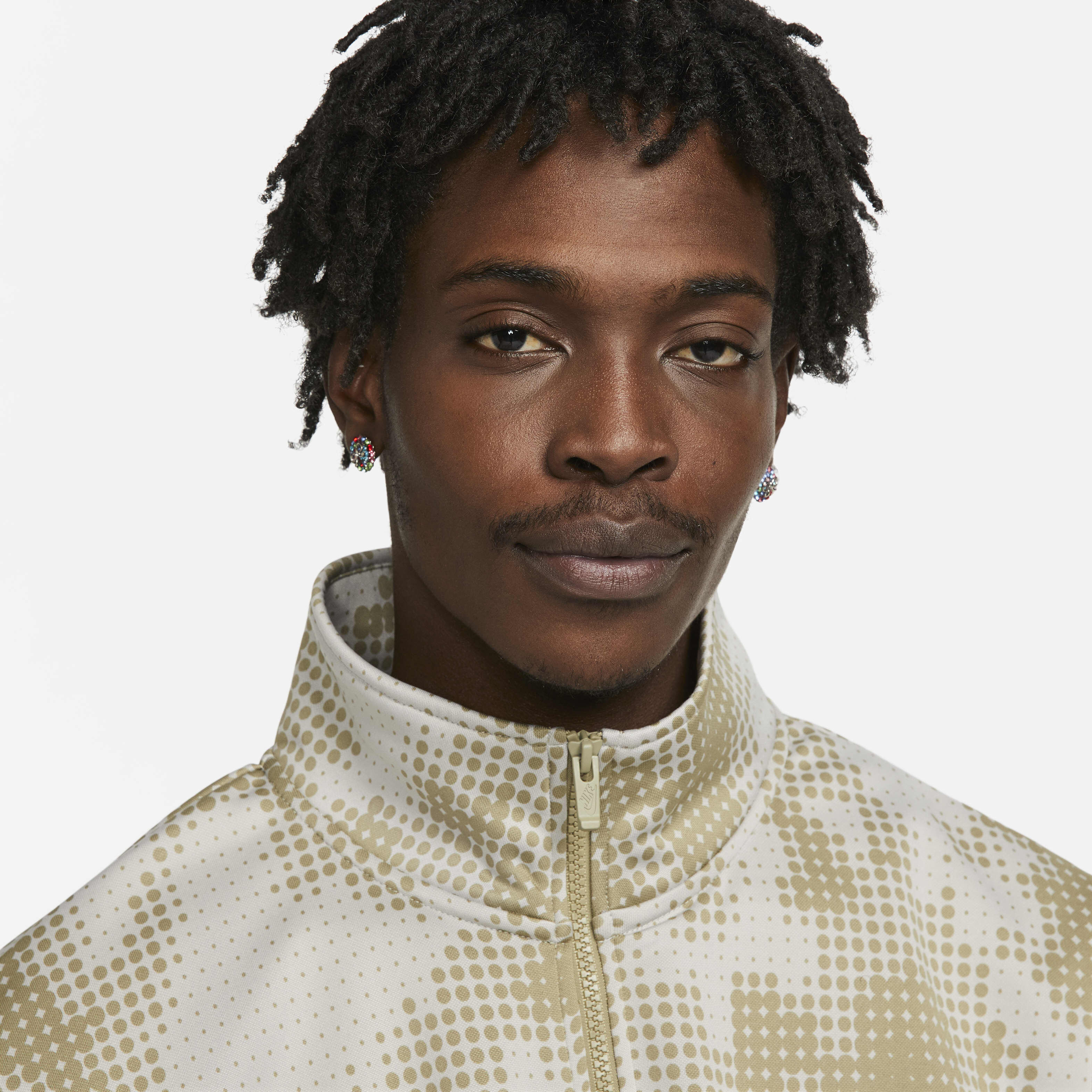 نايكي سبورتسوير image number 2