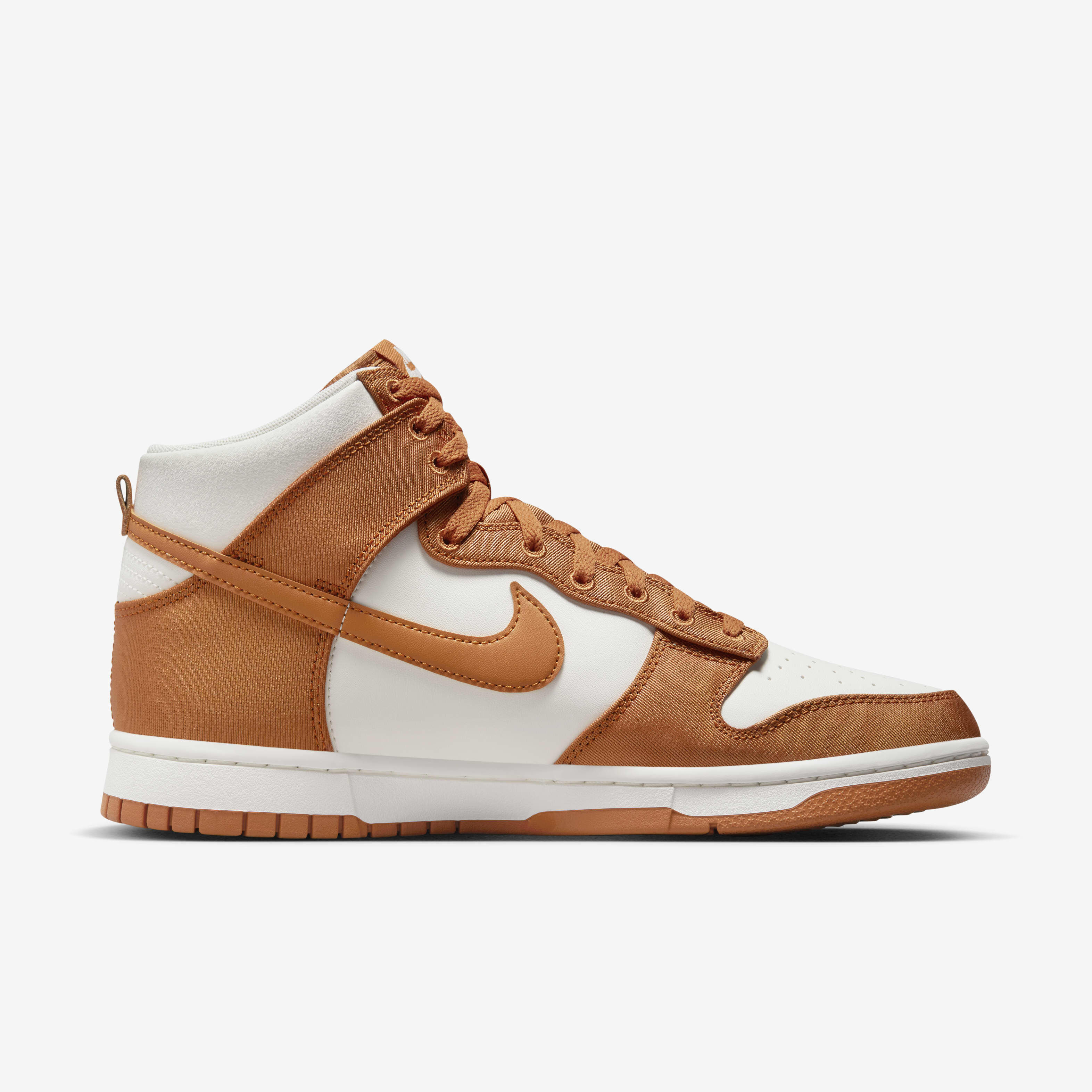 Buy Nike Dunk High Retro SE Men s Shoes Nike Saudi Official