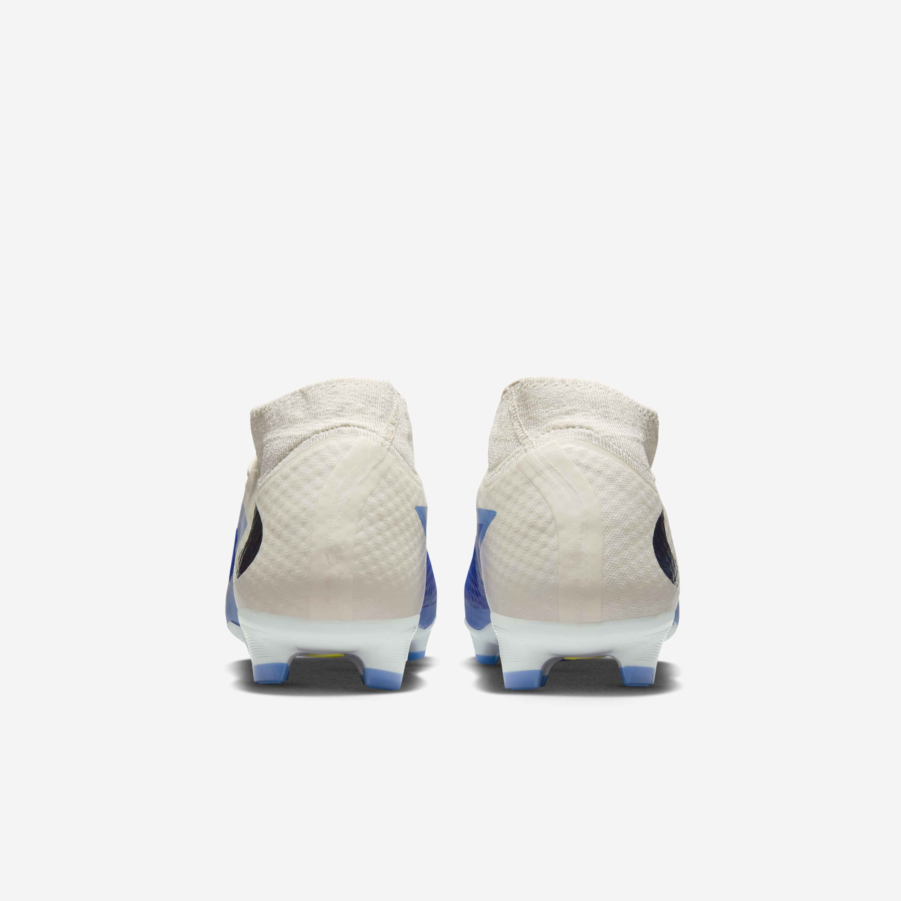 Nike Phantom 6 High Academy image number 5