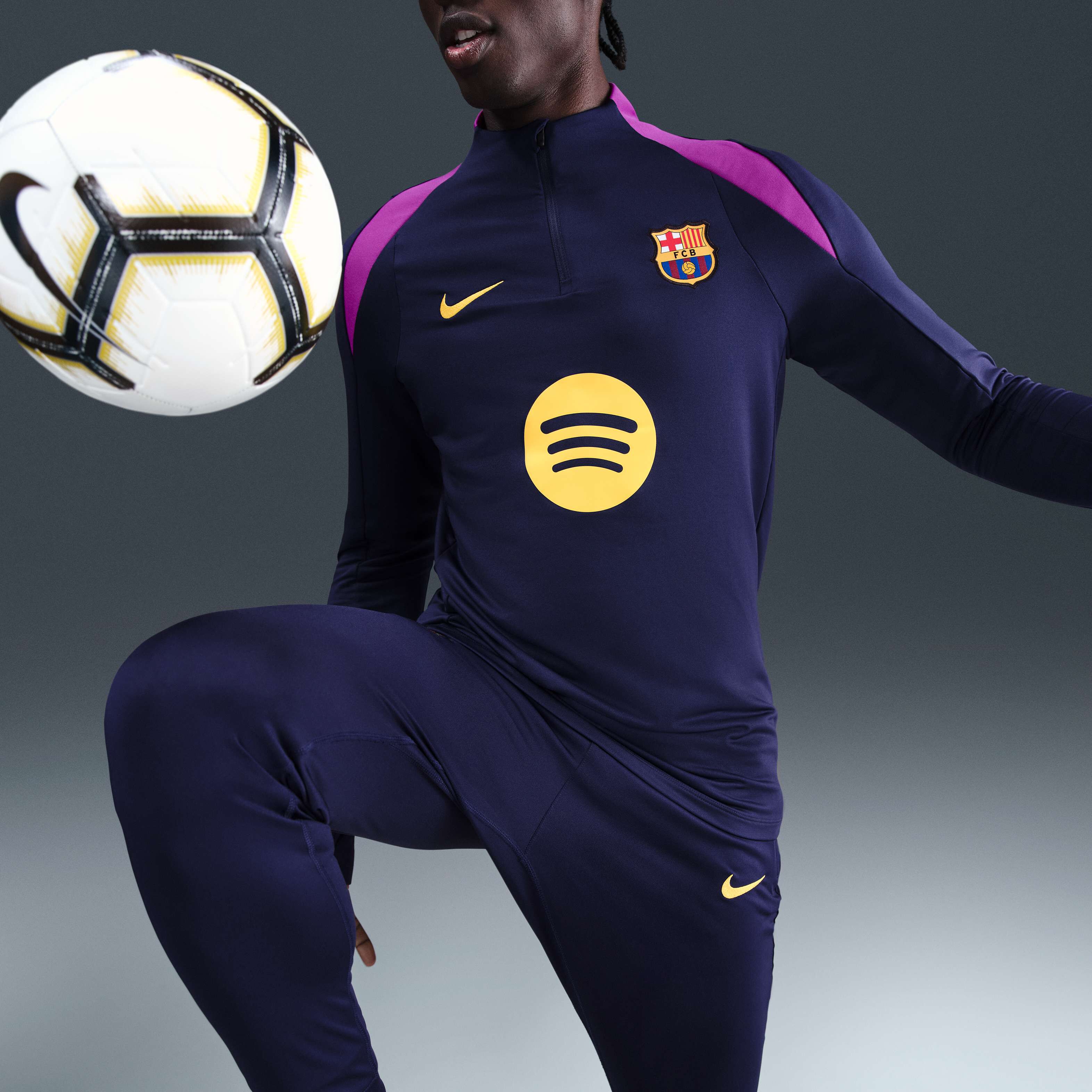 FC Barcelona Nike サッカージャージ FCバルセロナ 25-26 Dri-FIT Strike トラックスーツ 上下セット