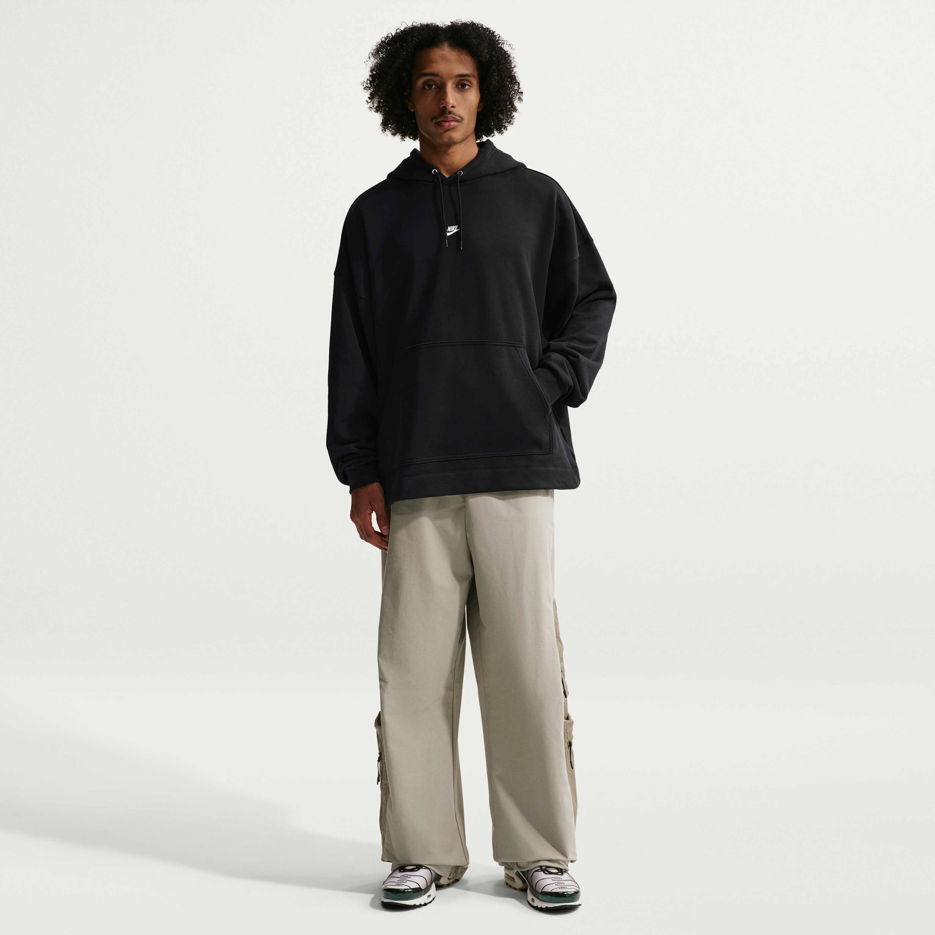 Nike Sportswear Club image number 3