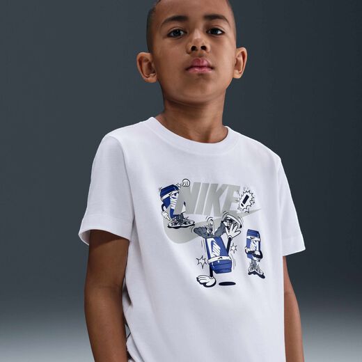 نايكي سبورتسوير