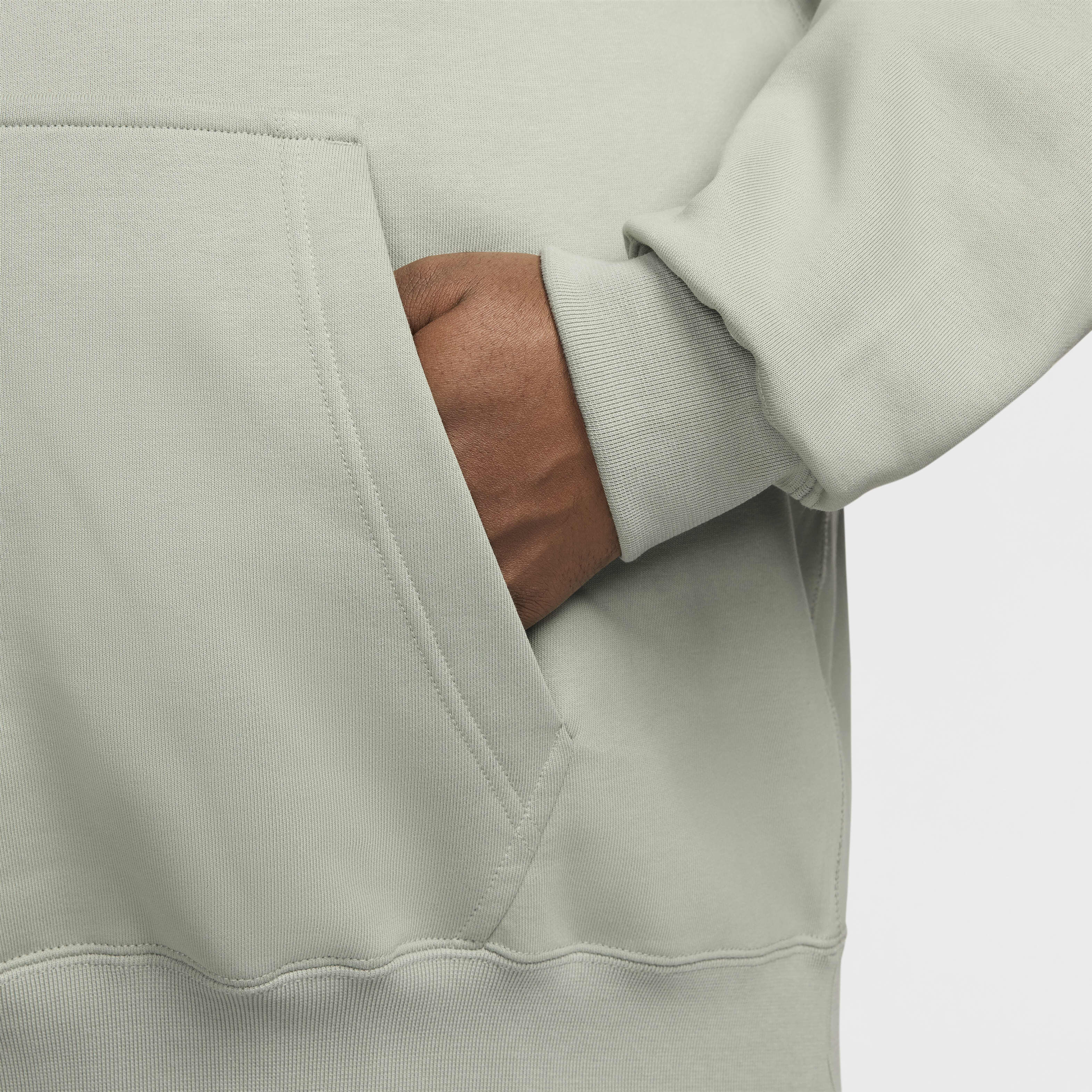 نايكي سولو سووش image number 11