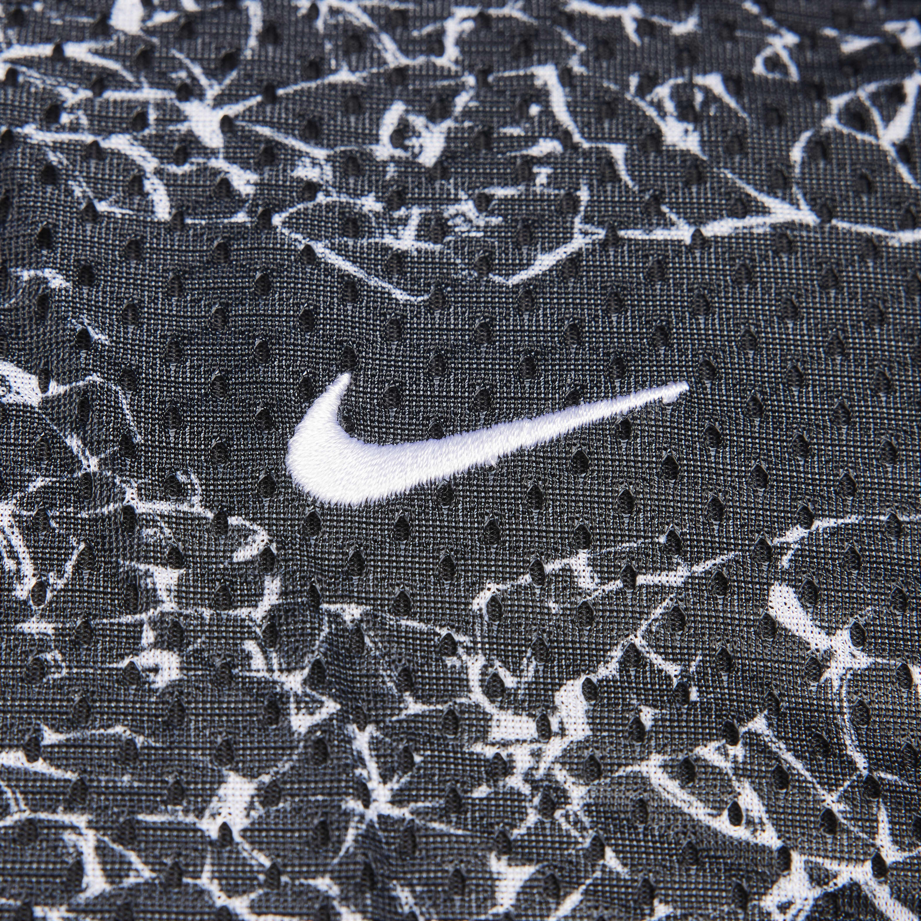 Nike Dri-FIT Standard Issue image number 12