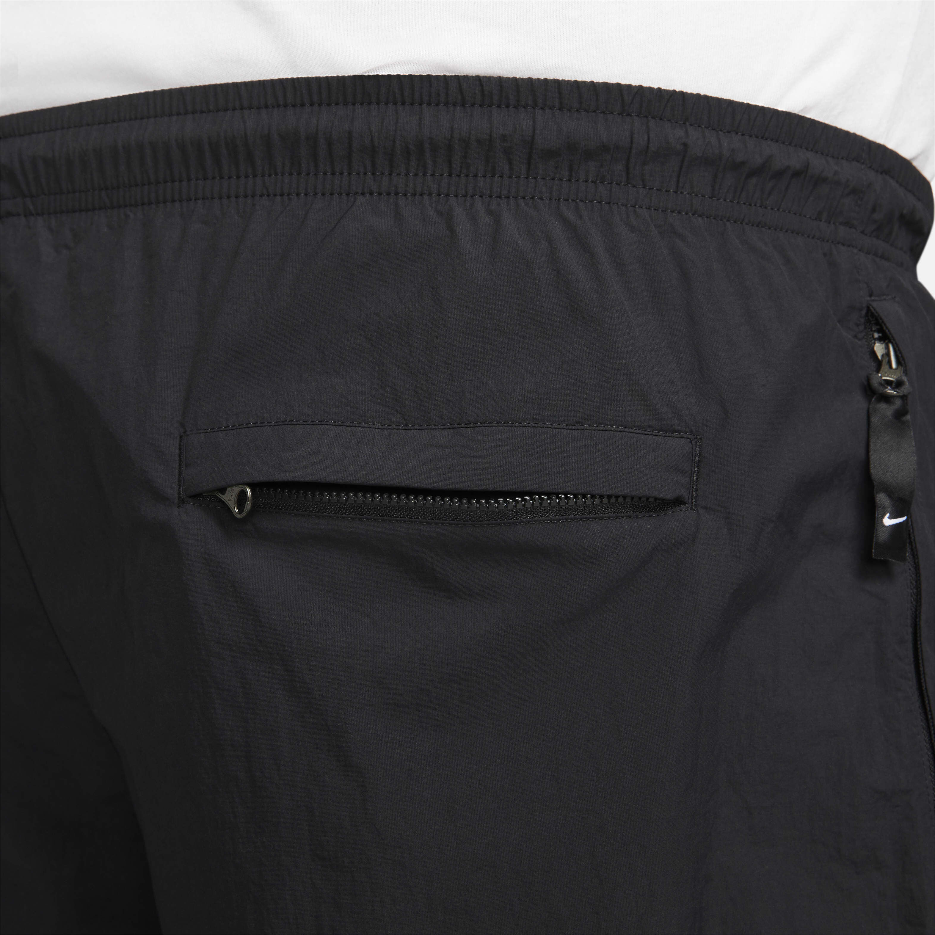 نايكي سولو سووش image number 14