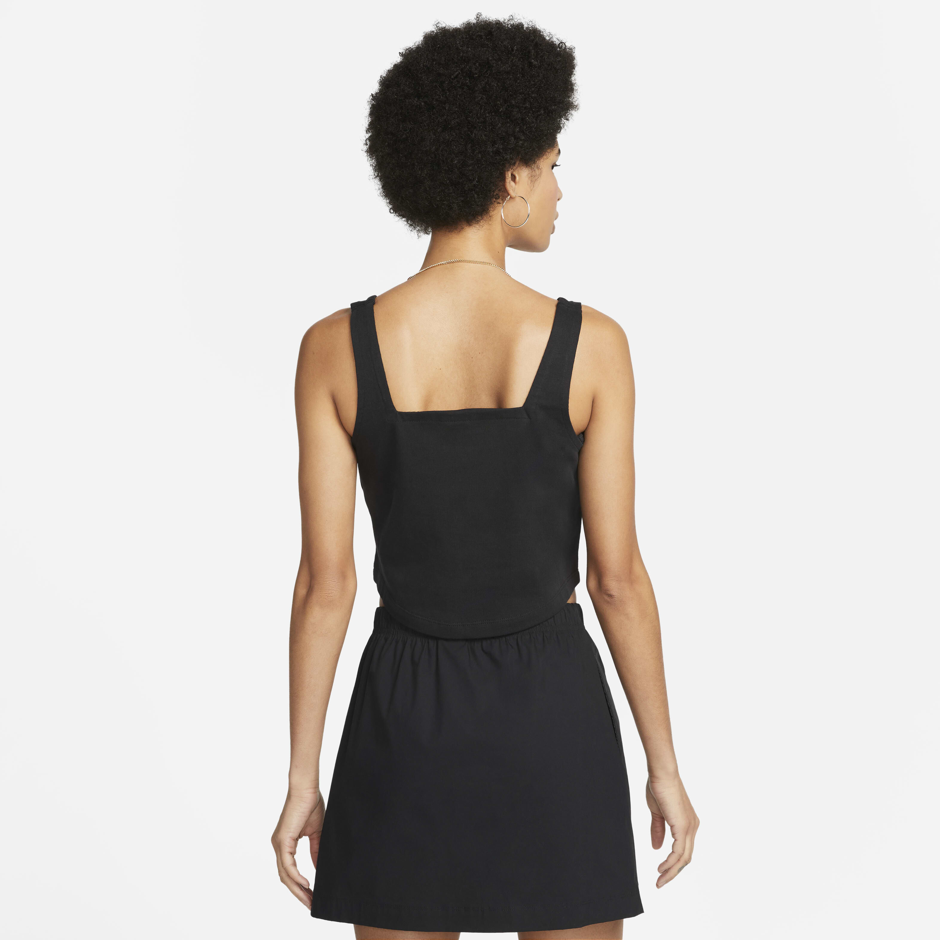 نايكي سبورتسوير image number 1