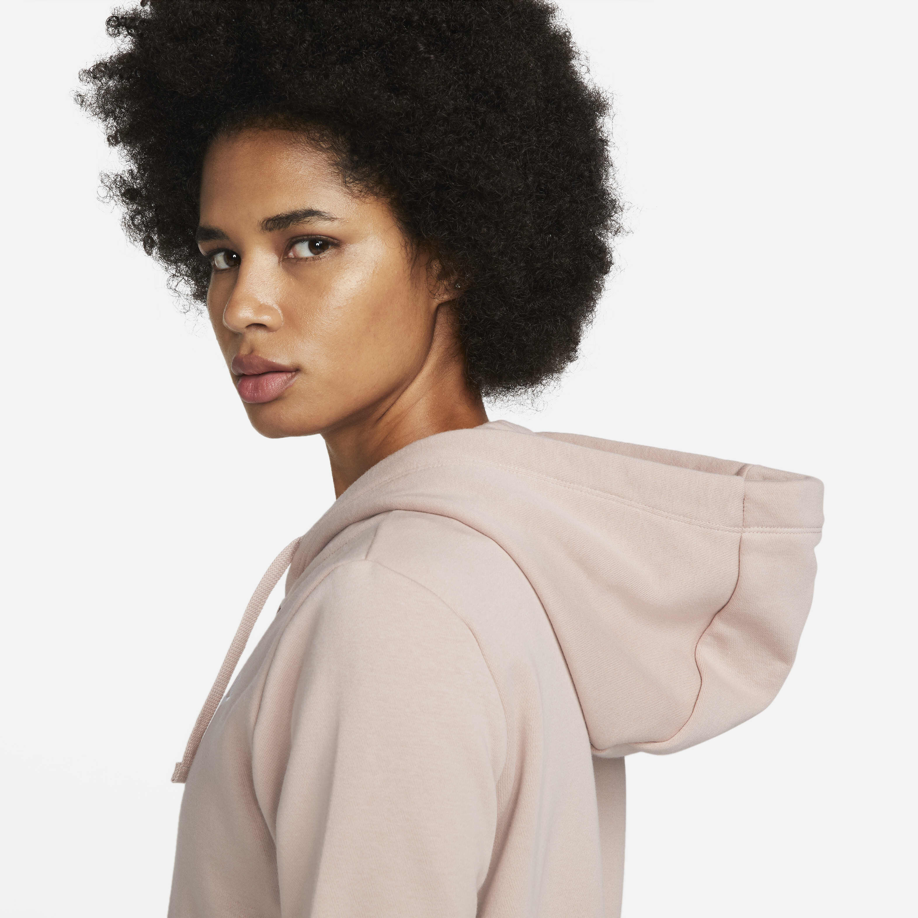 نايكي سبورتسوير كلوب فليس image number 4